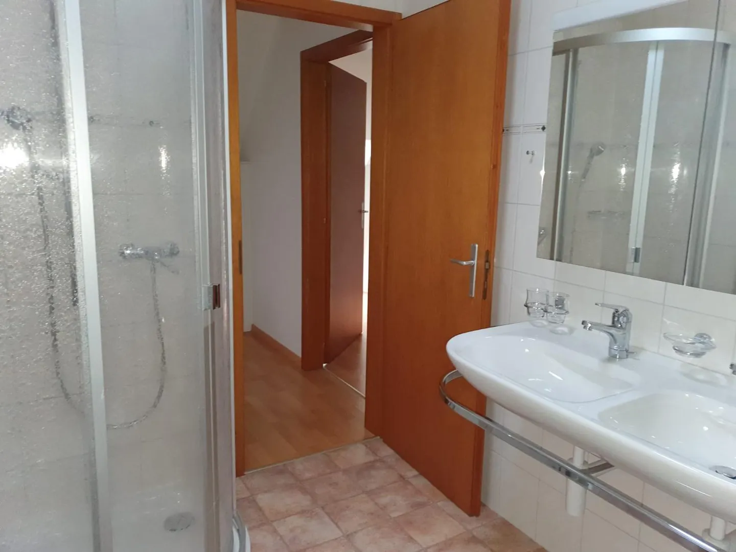 Appartamento con 4.5 stanze in mansarda - Foto 8 di 11