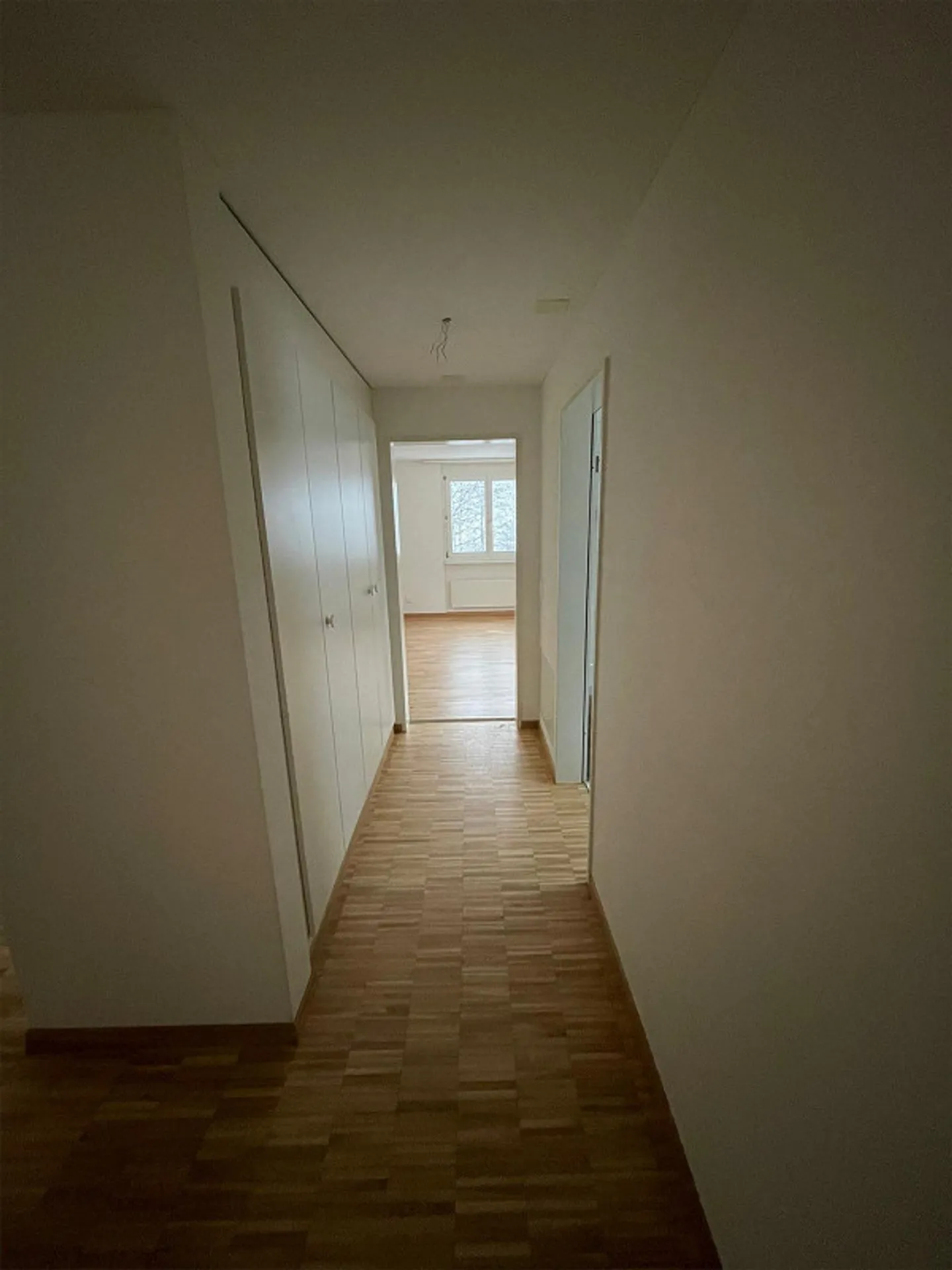 Beautiful and bright 4.5 room apartment - Photo 10 of 11