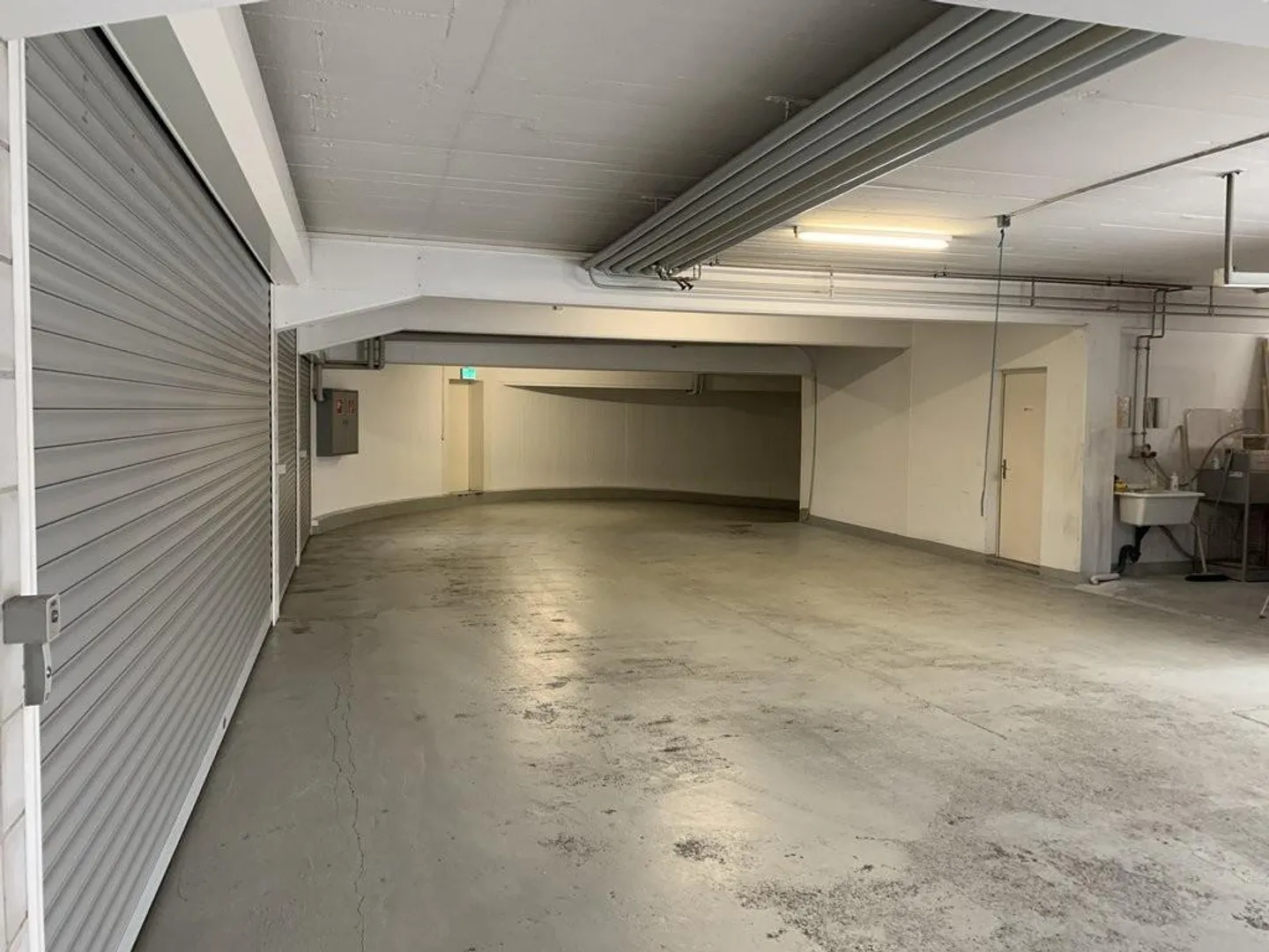 Place de stationnement dans Länggasse - Photo 3 sur 4