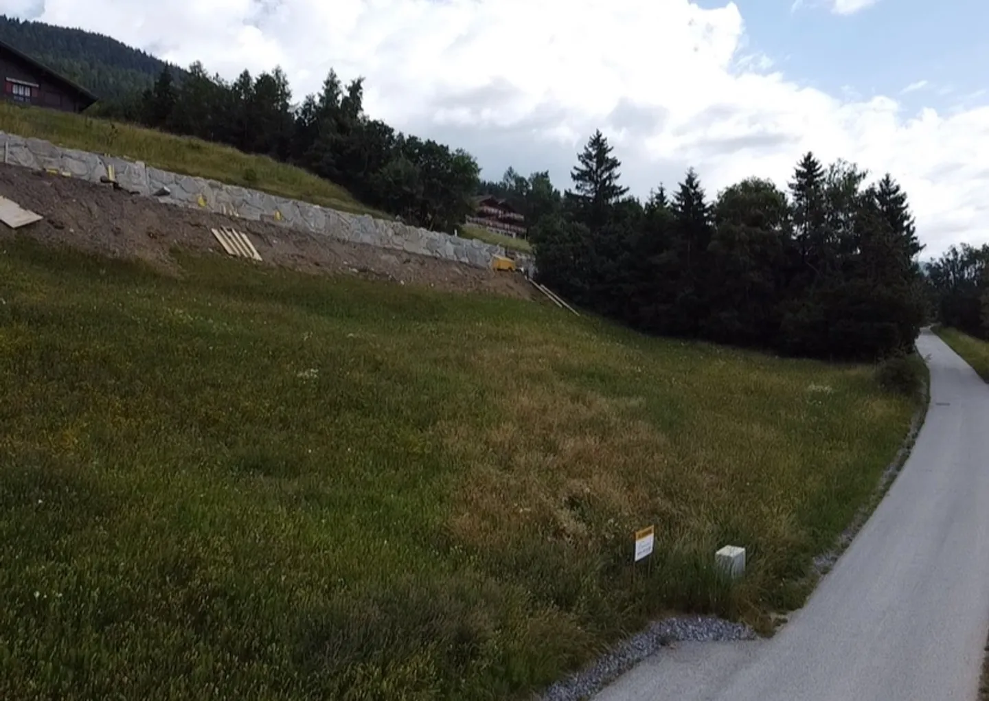 Building plot - Photo 1 of 6