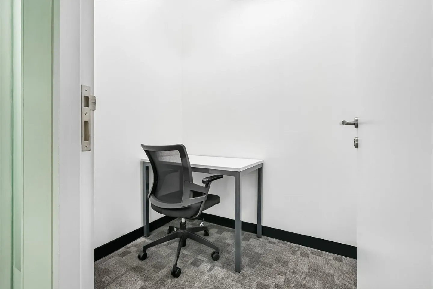 Private office for 1 at Regus Versoix Station Lakeside - Photo 8 of 9