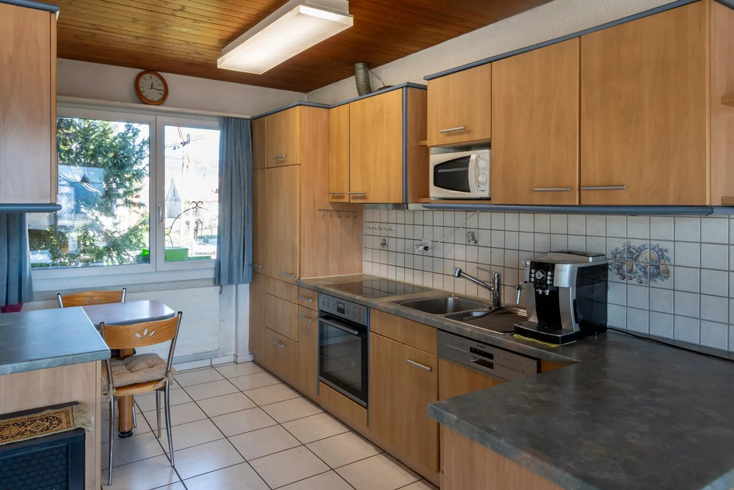 Charmantes Einfamilienhaus mit Garten - Foto 9 von 19