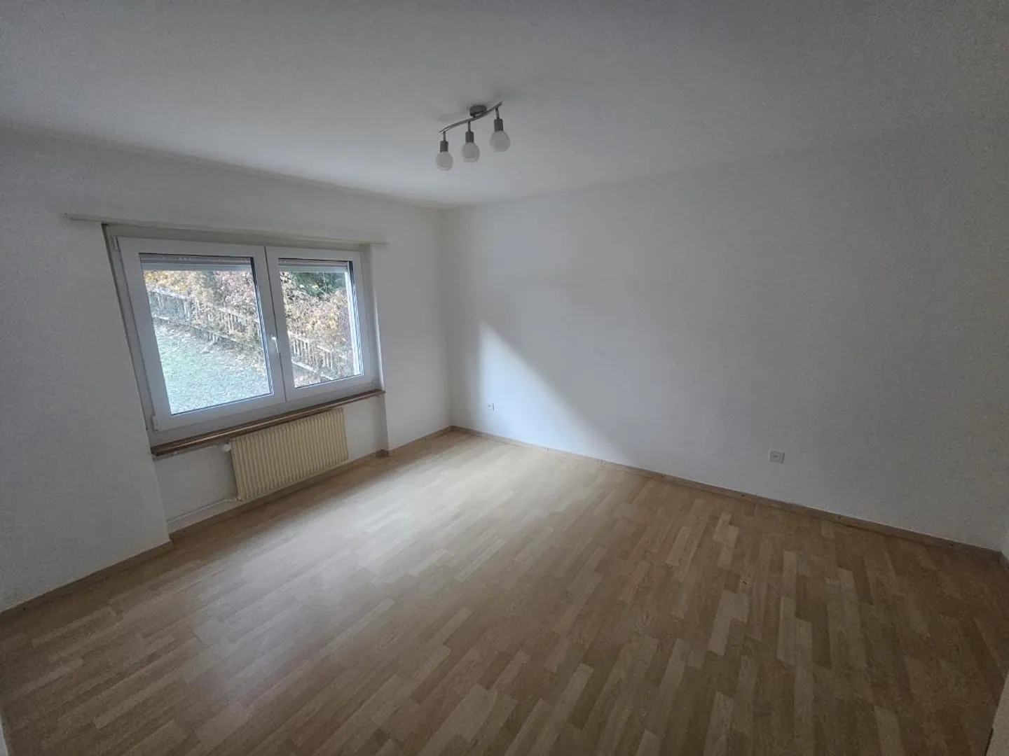 Apartment for rent - Photo 6 of 9