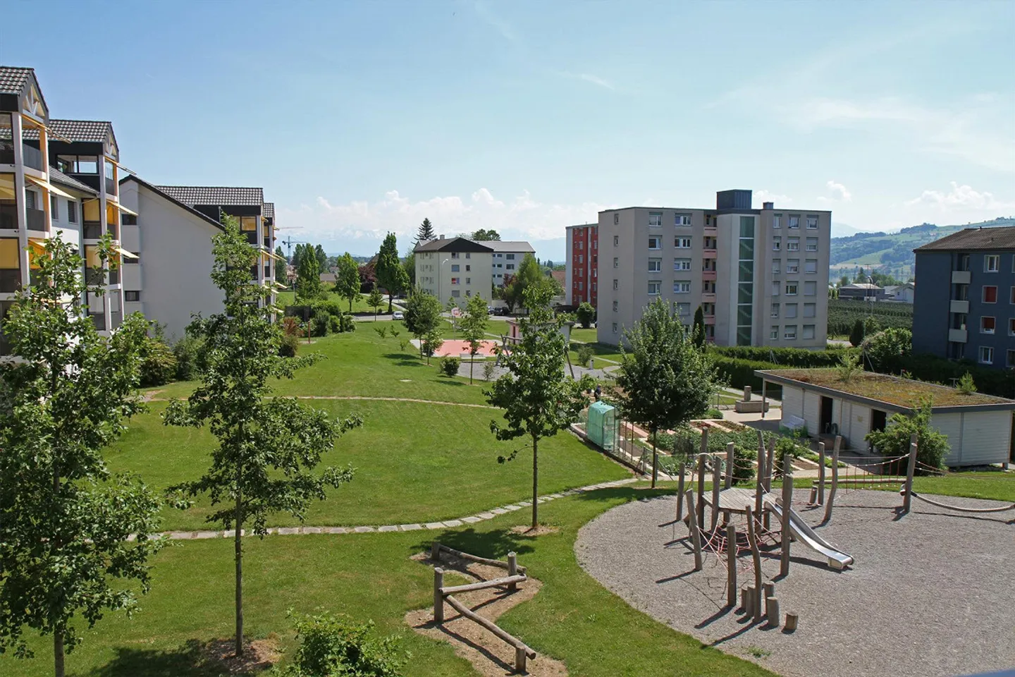 Geräumige helle Familienwohnung mit Balkon - Foto 8 von 8