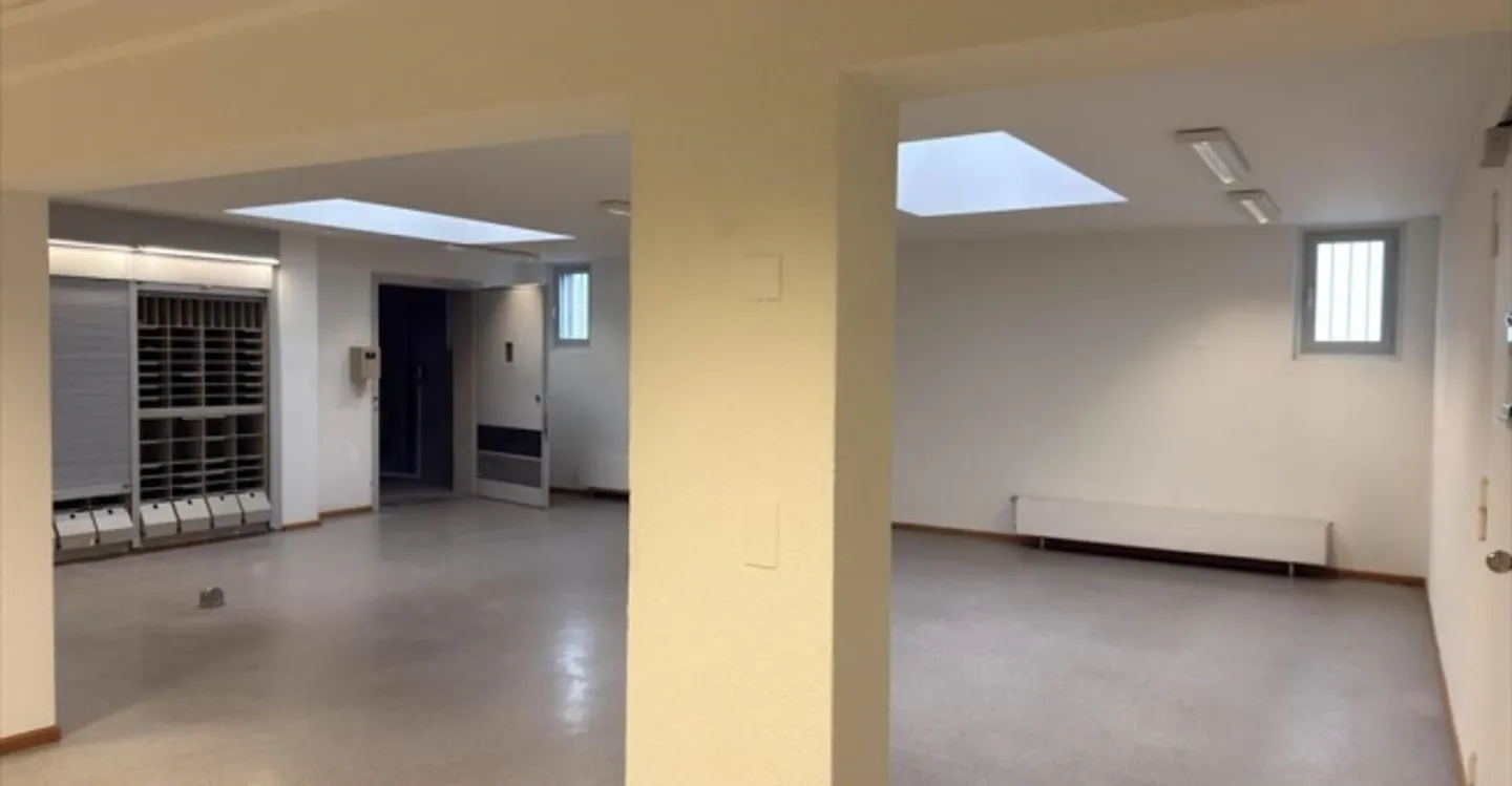 Edificio ad uso misto in affitto - Foto 8 di 8