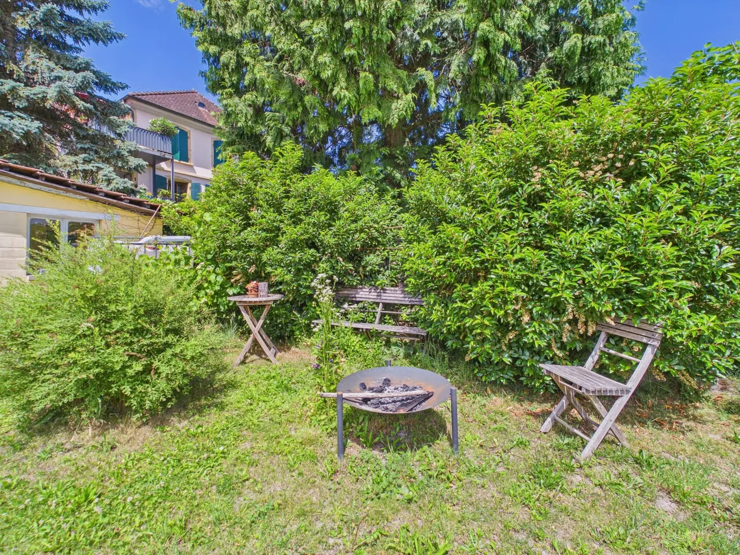 Historical multi-family house in picturesque Erlach – Unique gem - Photo 5 of 22