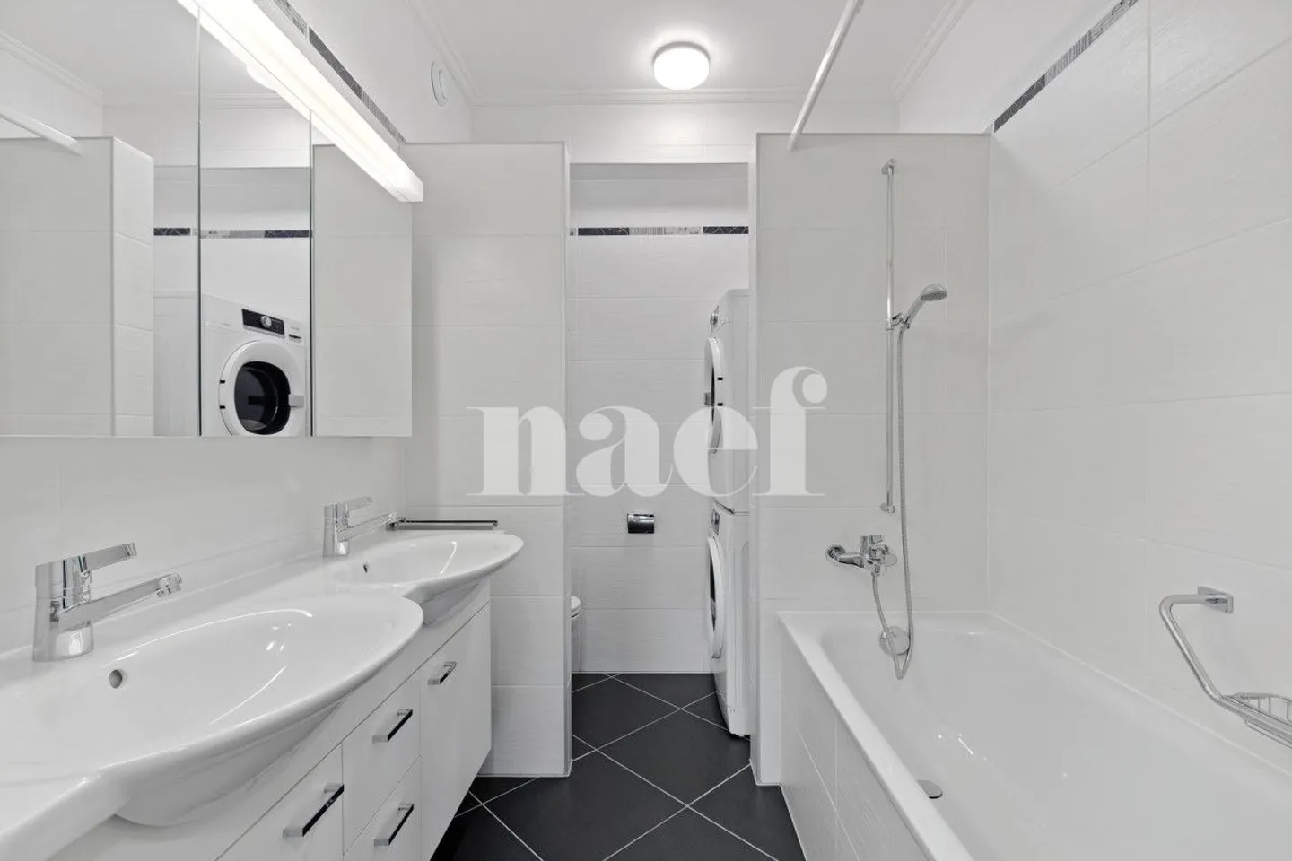 Appartement 6 pièces - Photo 8 sur 11