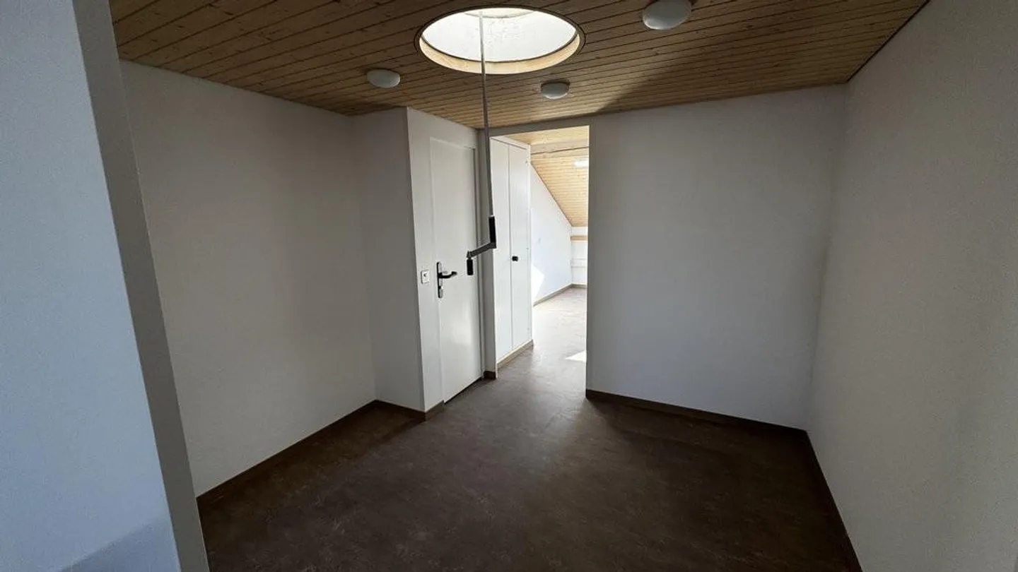 Spazio ufficio nel centro di Konolfingen - Foto 6 di 12