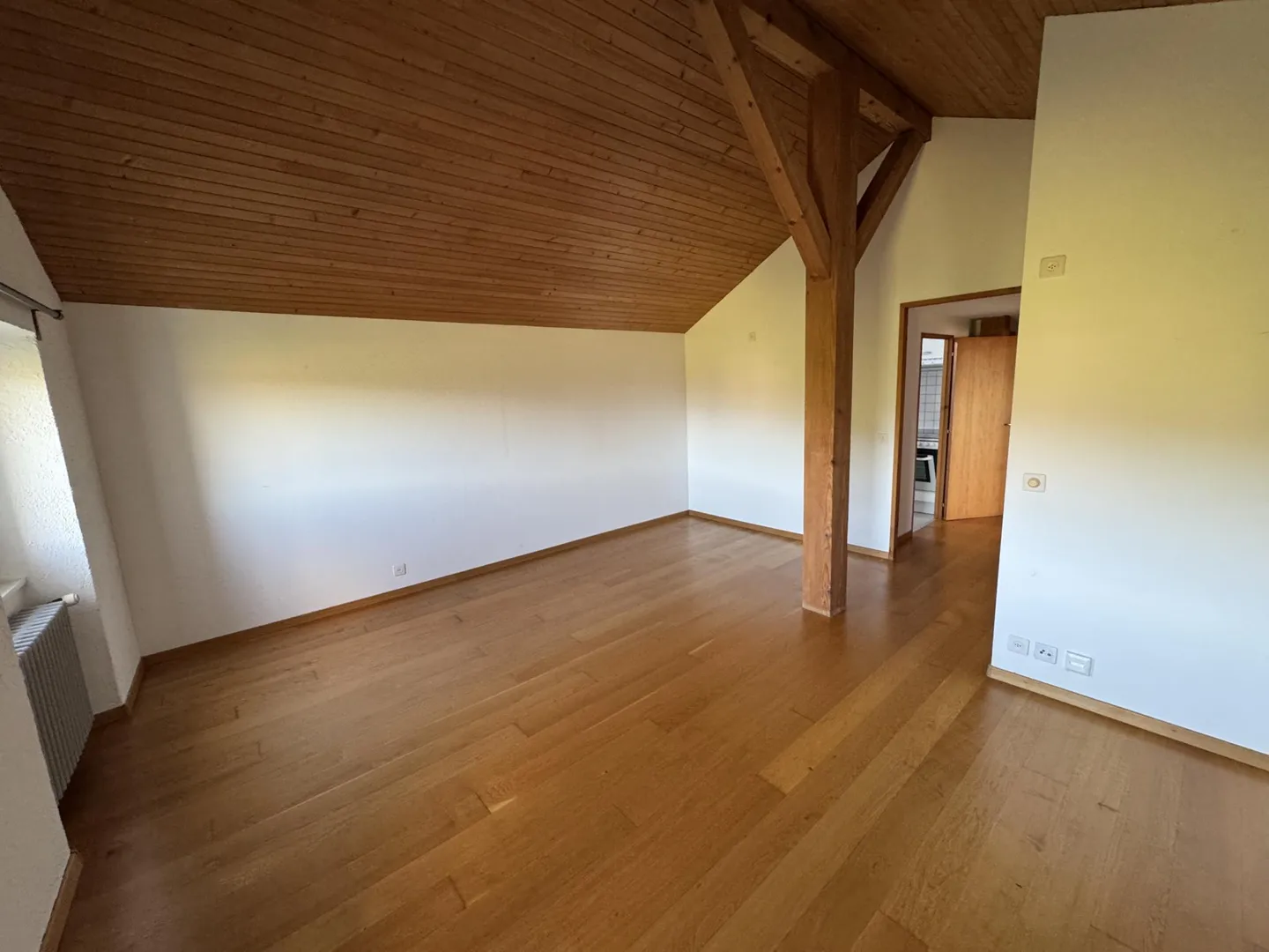 Wohnung mieten - Foto 3 von 7