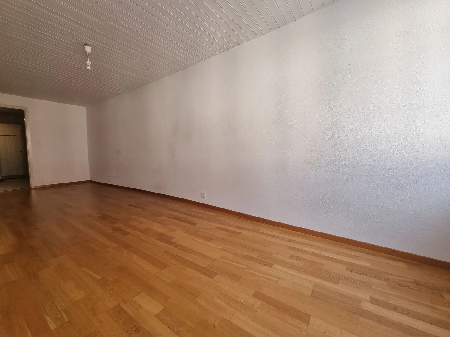 Studio dans la vieille ville de Bienne - Photo 4 sur 5