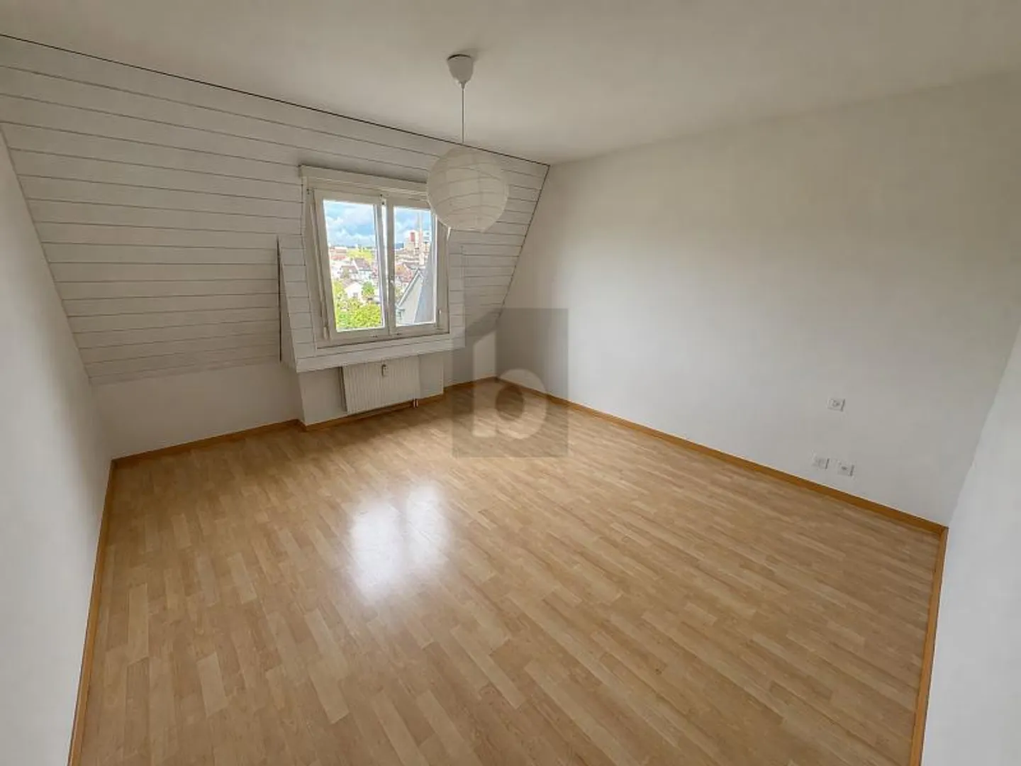 RÉNOVÉ RÉCEMMENT, LUMINEUX ET SANS INTERRUPTION - Photo 3 sur 6