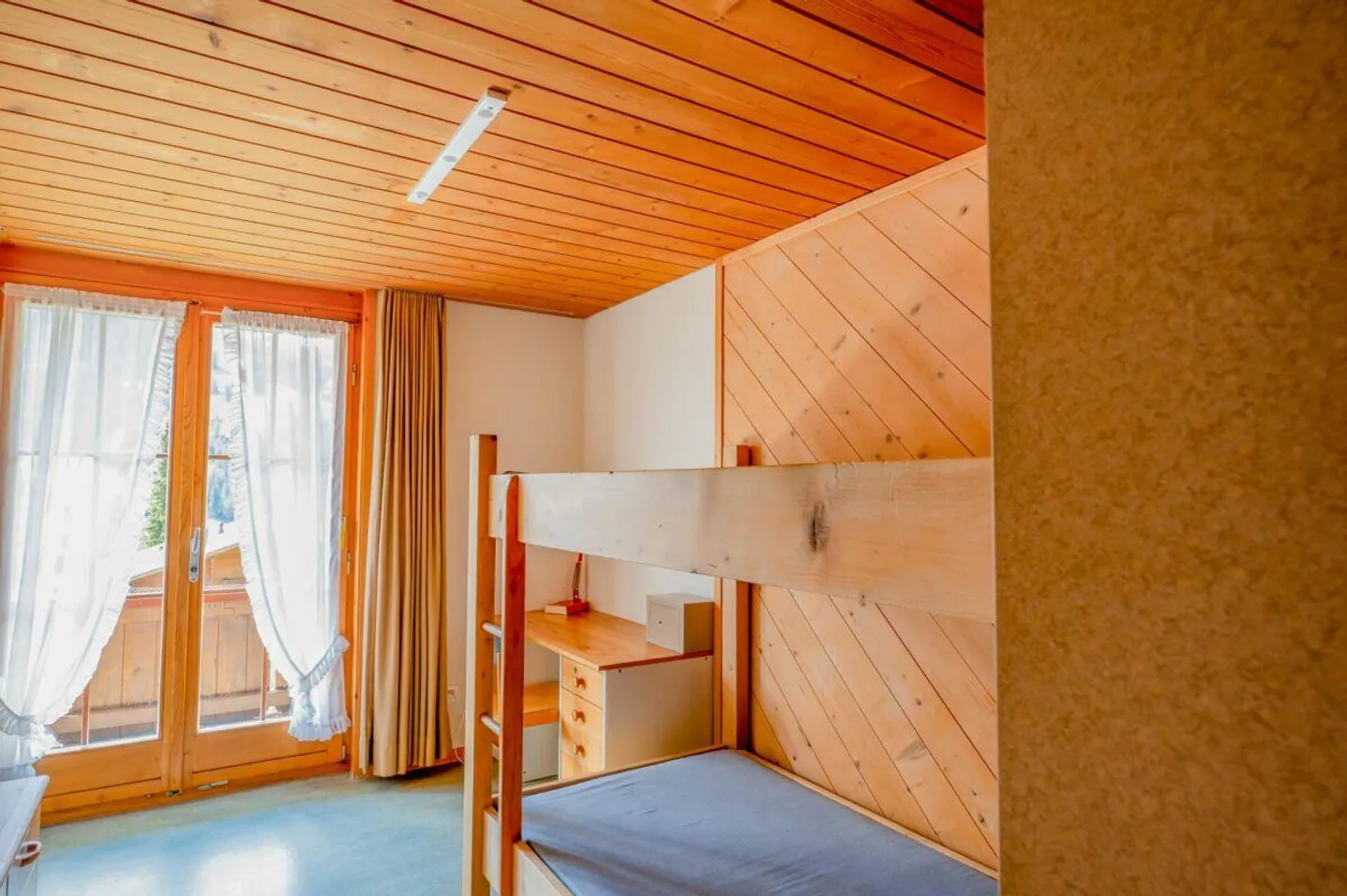 Spacious Youth House in Elevated Location with Versatile Uses - Photo 2 of 9