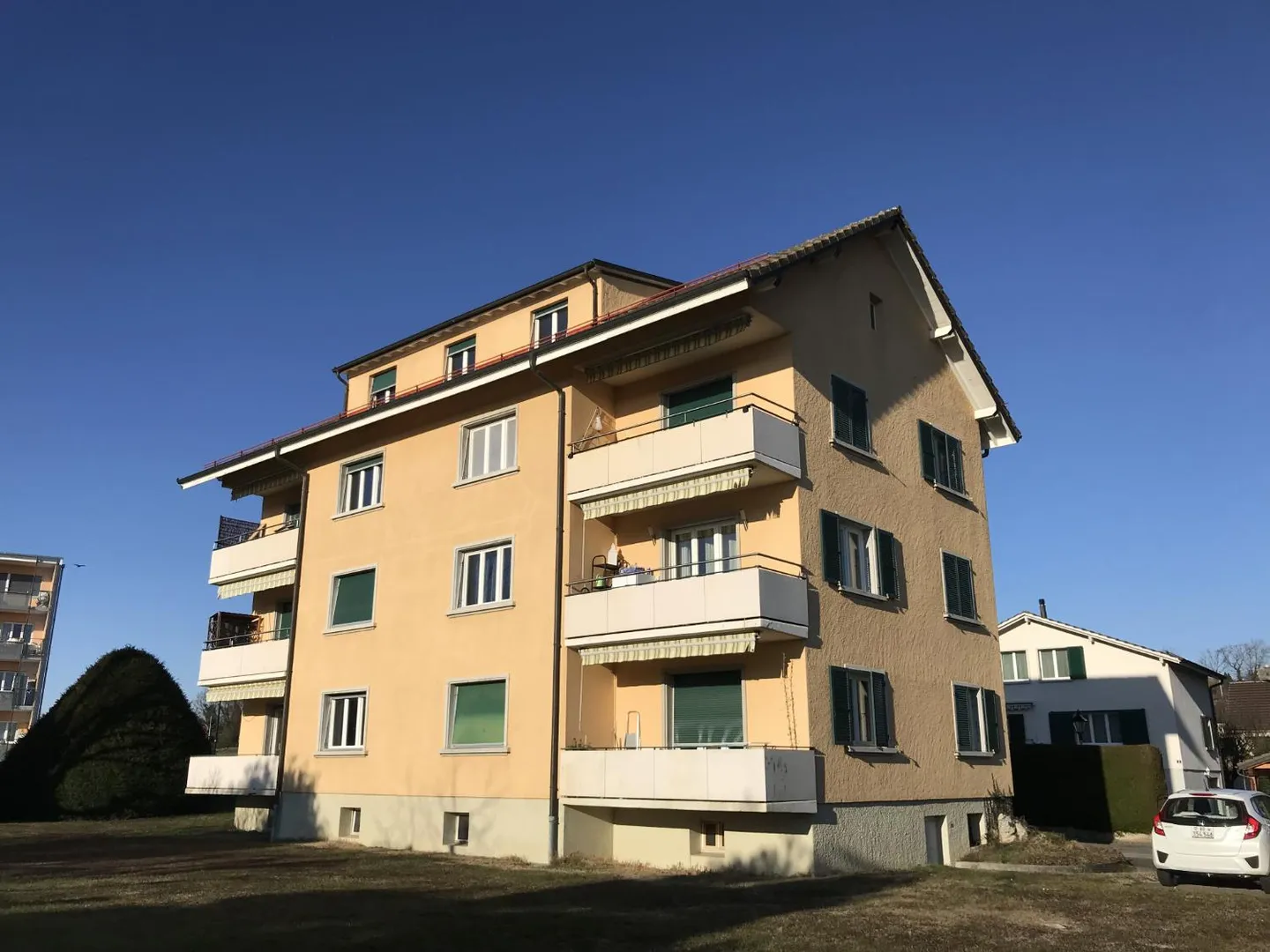 Charmant Appartement Attique - Photo 1 sur 4