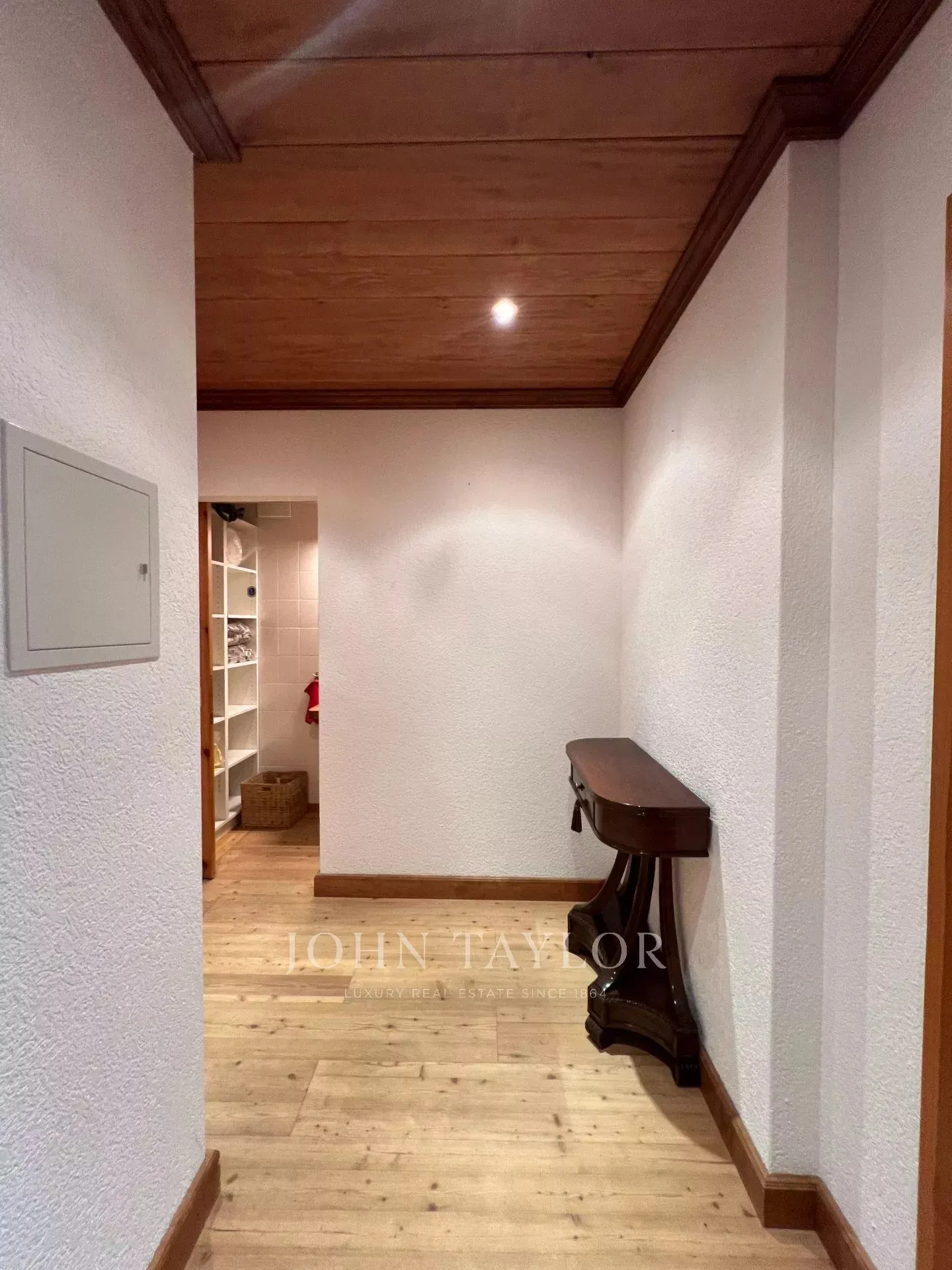 Wochenendplatzierung - Elegantes 2.5-Zimmer-Apartment in Crans-Montana - Foto 6 von 9