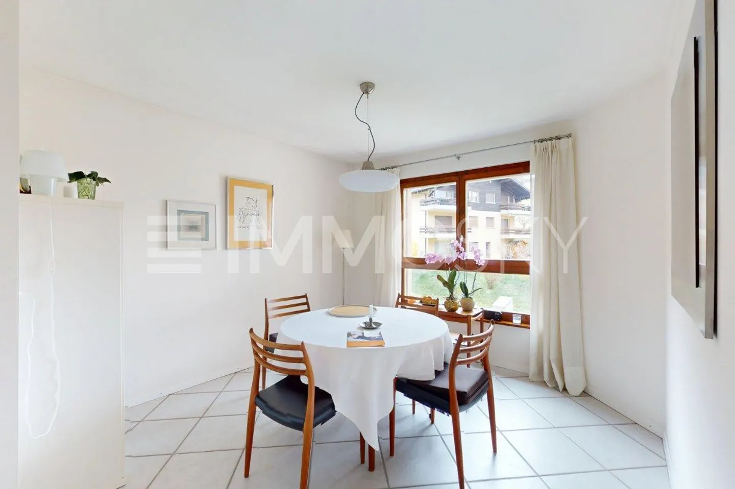 Apartment with 4.5 rooms in Savièse - Photo 1 of 5