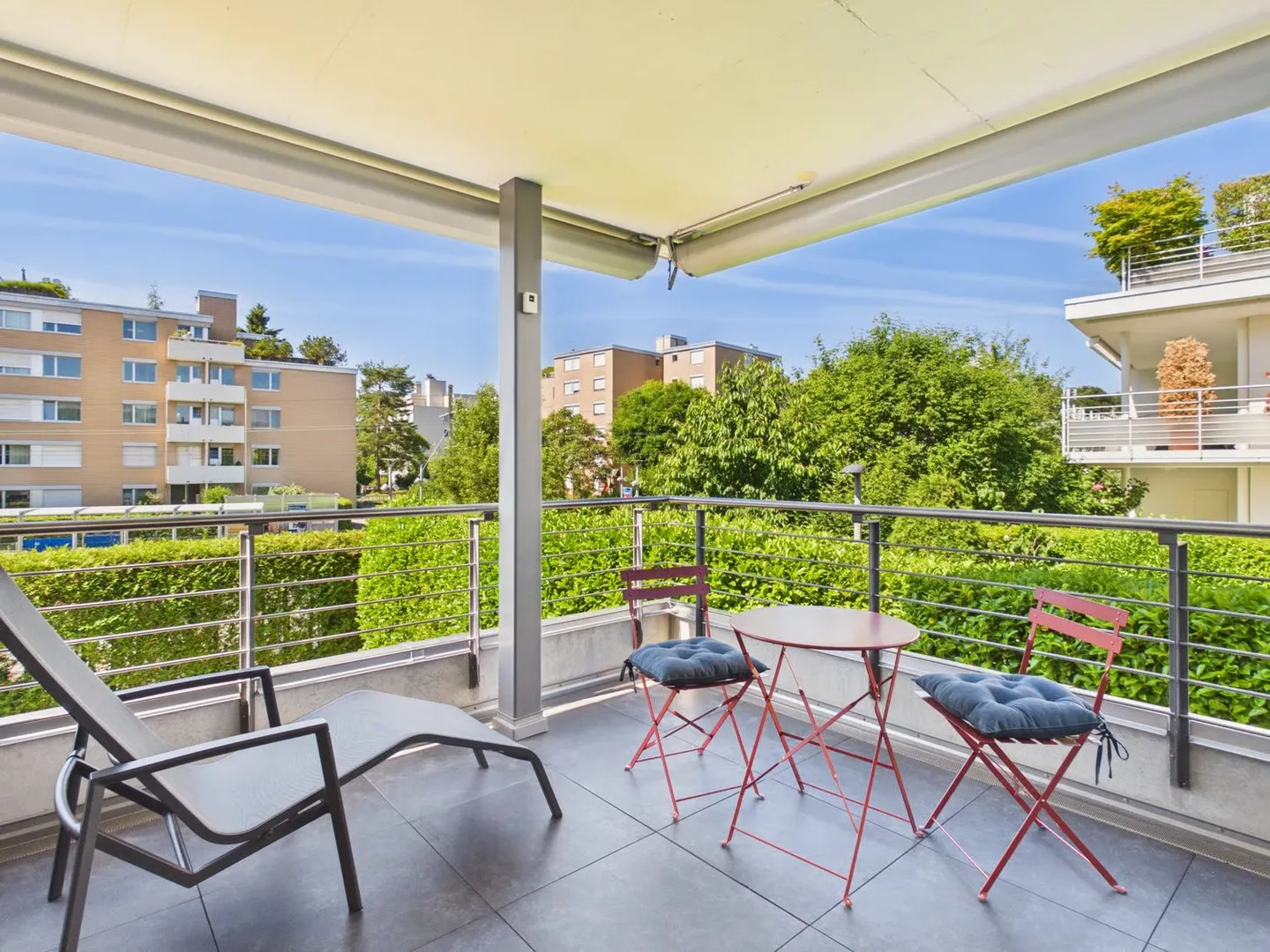 Appartement Minergie lumineux de 4,5 pièces avec jardin d'hiver et balcon - Photo 14 sur 15