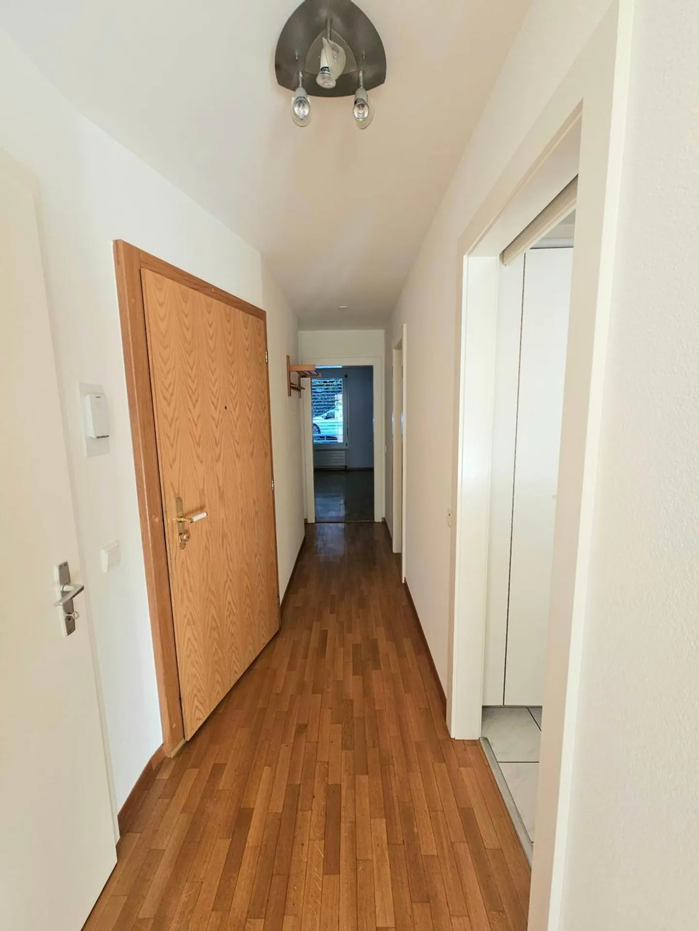 Charmant appartement de 2,5 pièces avec terrasse à Pully - Photo 7 sur 9