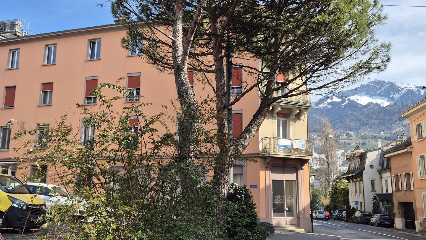 Apartment for sale - Photo 1 of 5