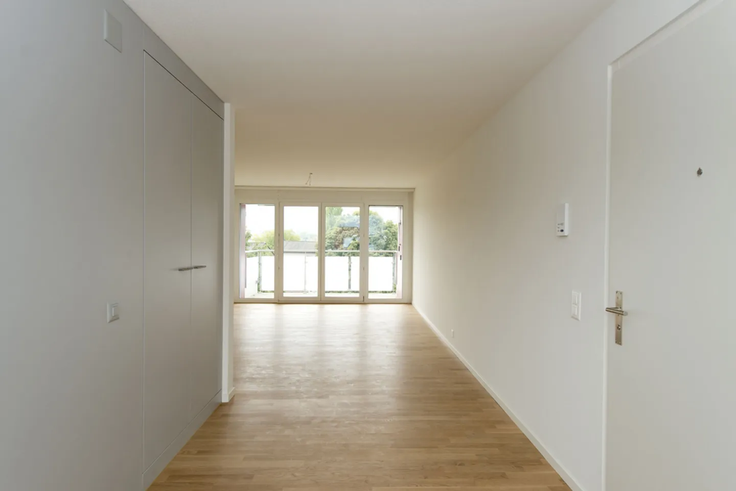 3.5 Room Apartment - Photo 2 of 5