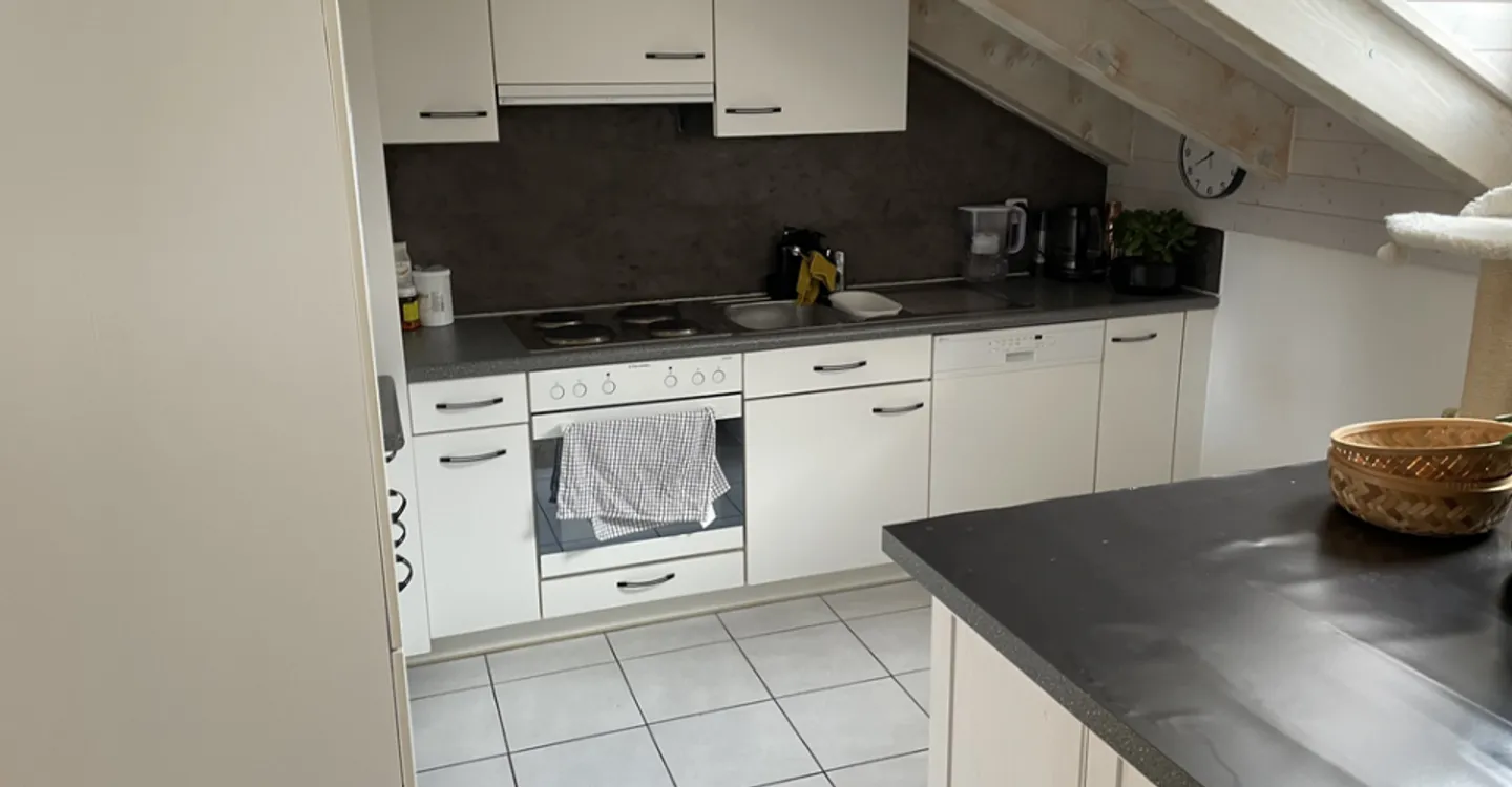 Appartement spacieux 2.5 pièces - Photo 2 sur 5
