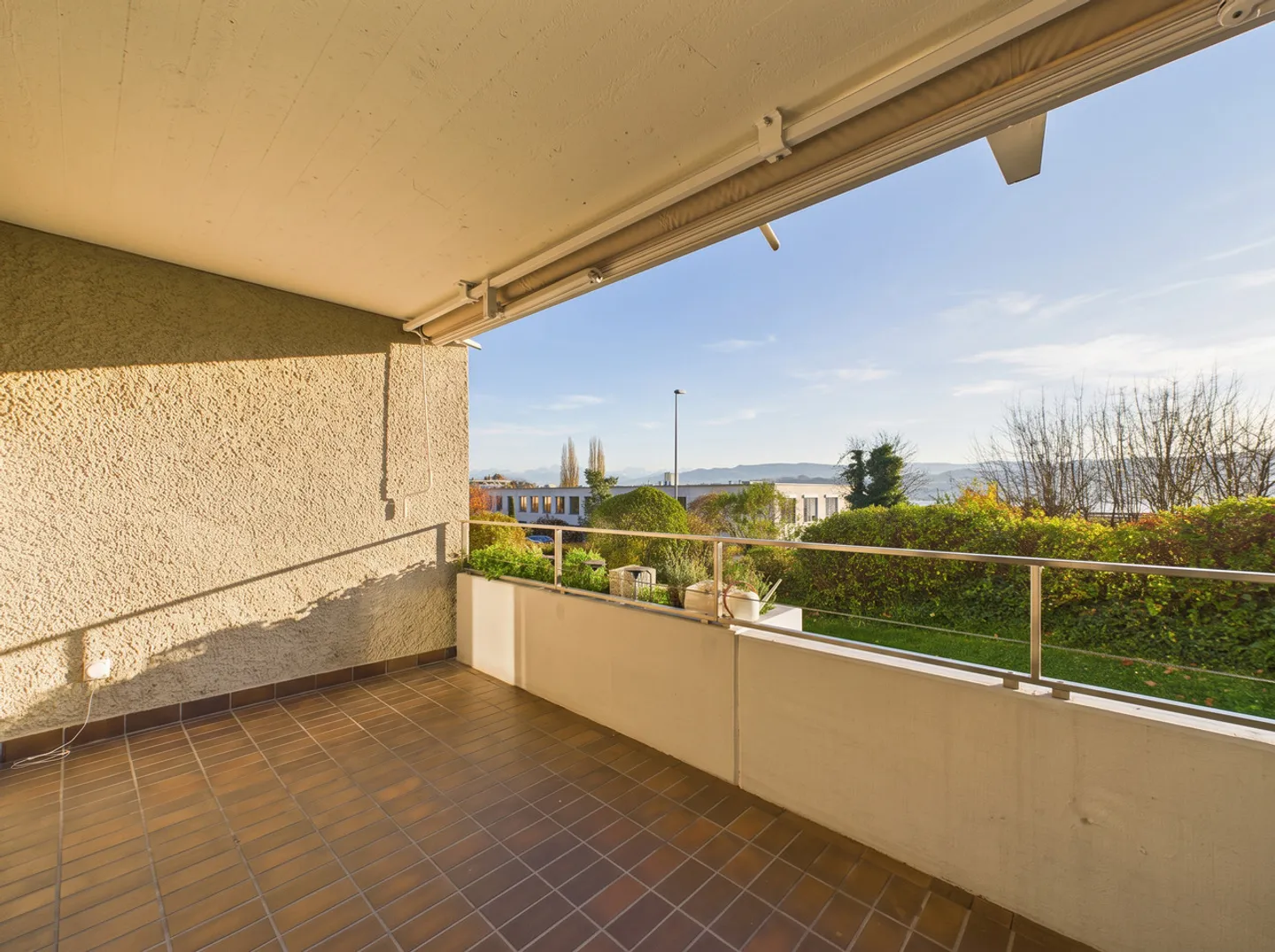 Your new home in Feldmeilen: with mountain view and top infrastructure - Photo 4 of 13