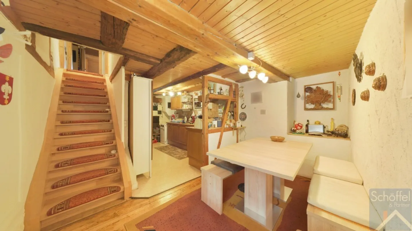 Maison individuelle de 6 pièces avec beaucoup d'espace - Photo 8 sur 13