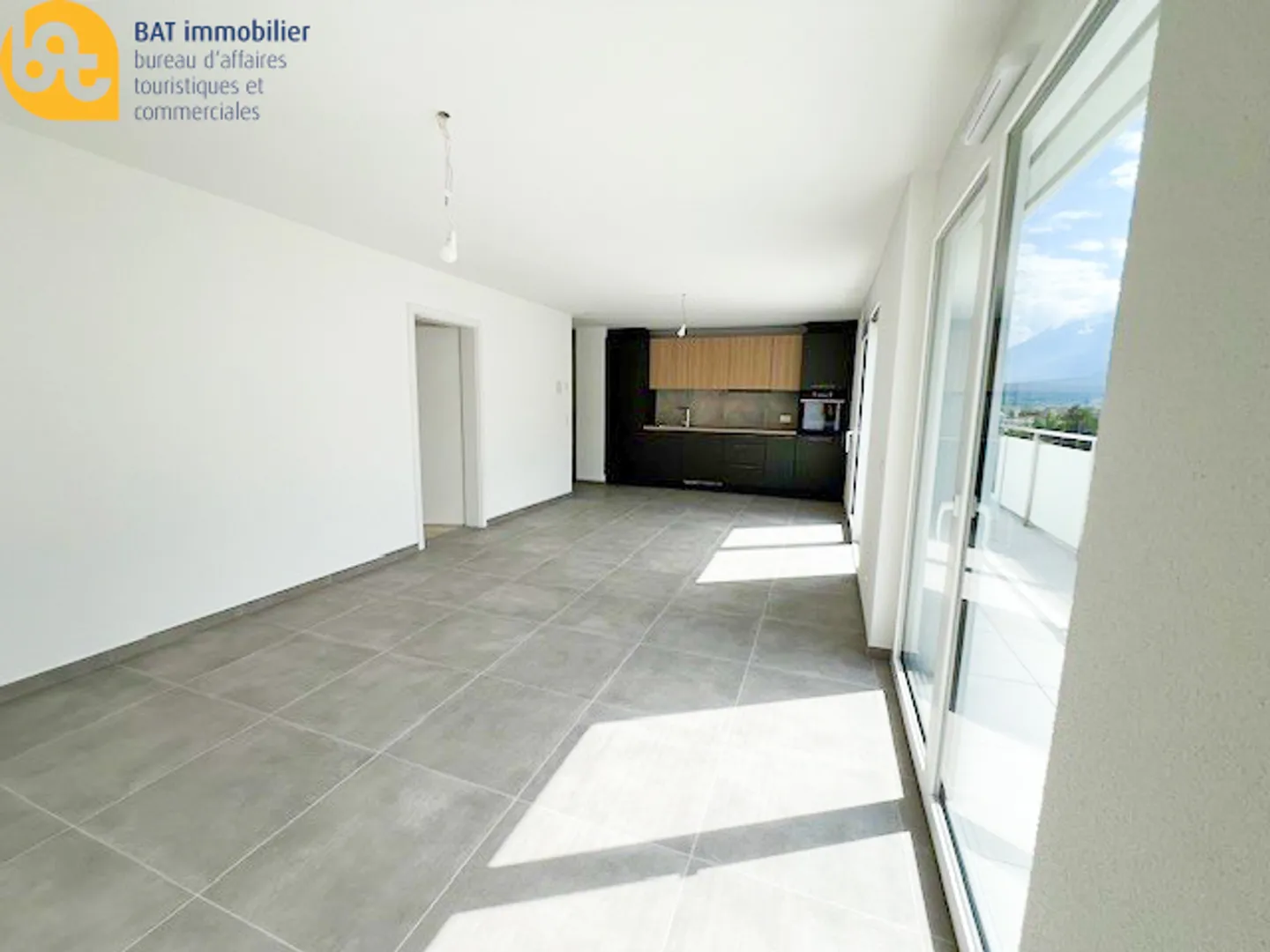 2,5-Zimmer-Wohnung - Foto 2 von 9