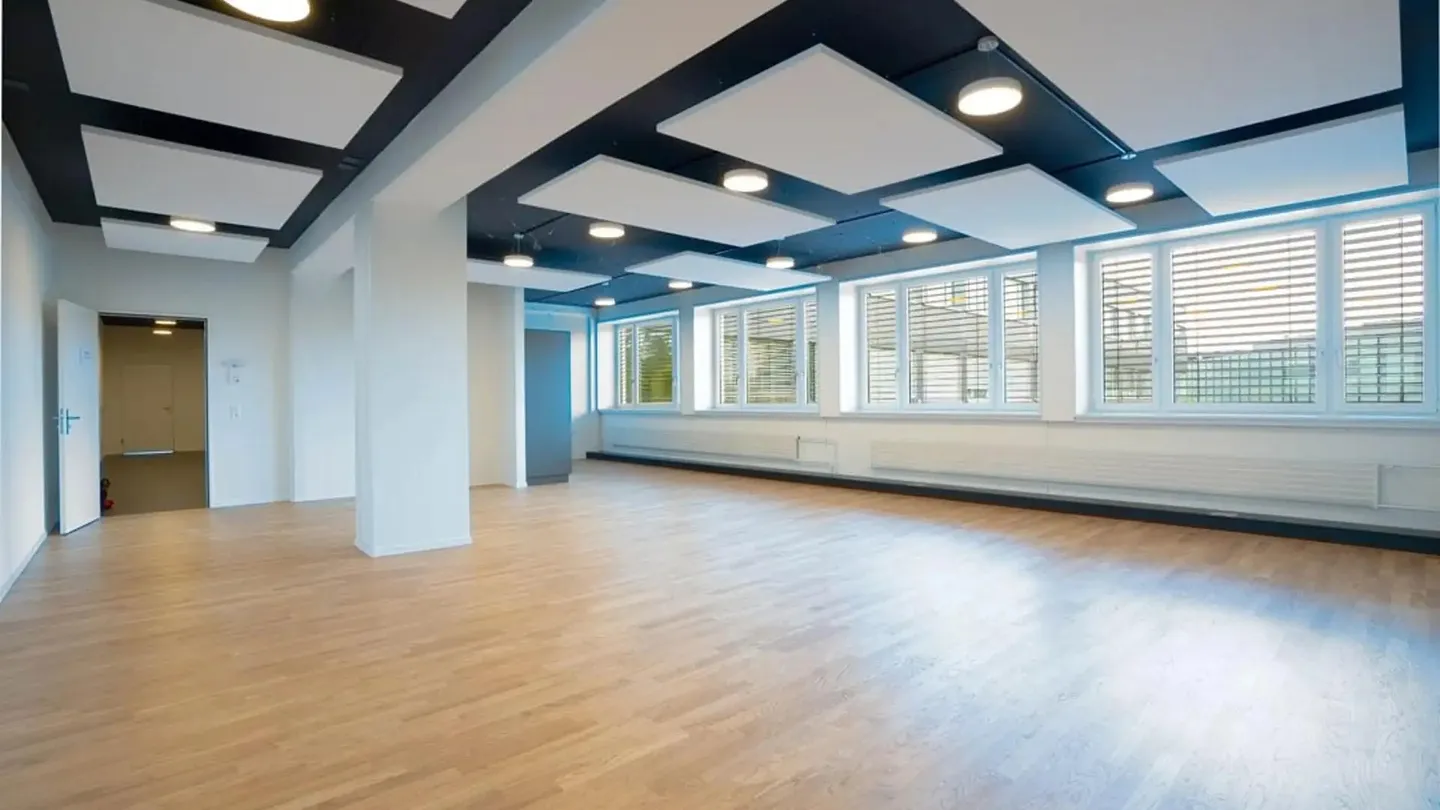 Commercial for rent, Brandbachstrasse 10 (Dietlikon, Switzerland) - Foto 3 di 9