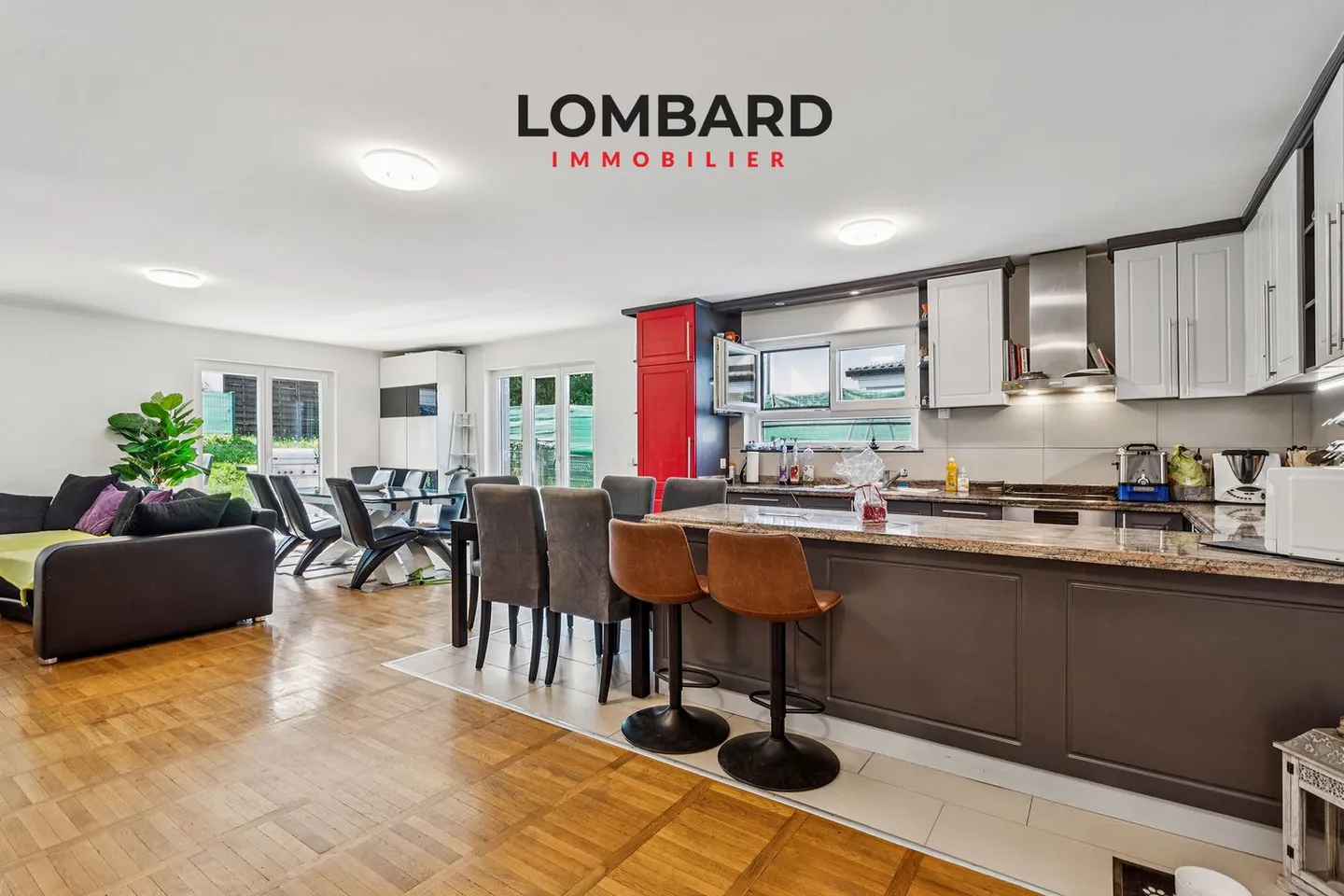 ***RESERVIERT*** Schöne individuelle Villa mit 6,5 Zimmern - Foto 4 von 9