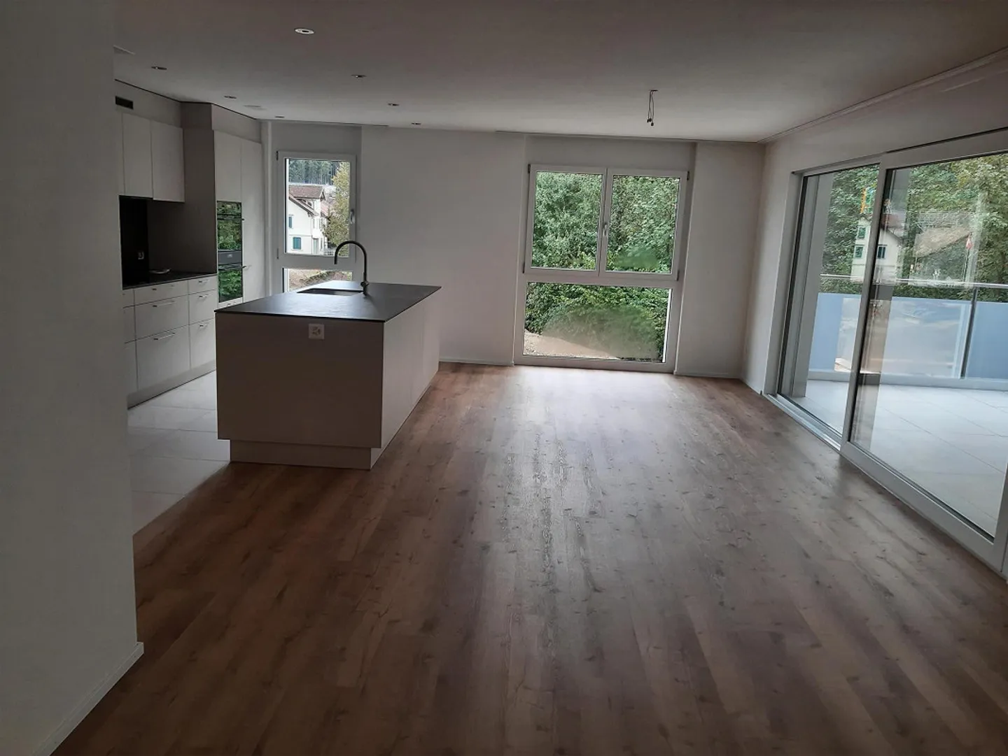 New 5.5 Room Apartment - Photo 2 of 9