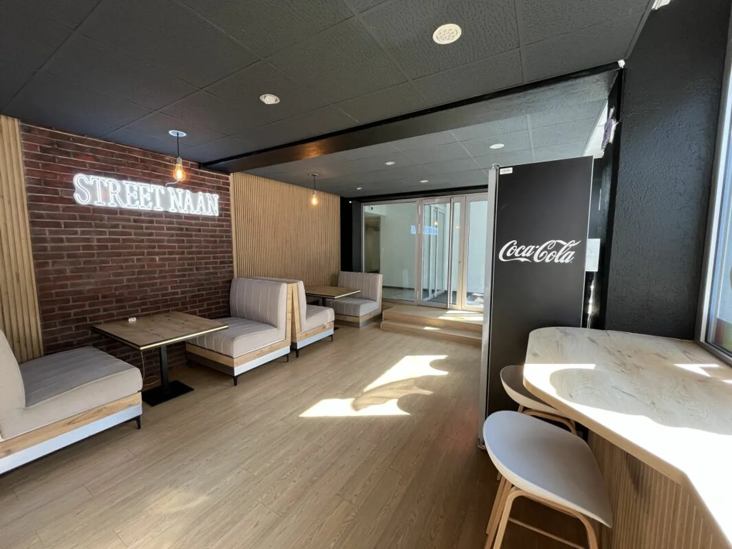 Restaurant 2,5 Zimmer 80 m2 in Lausanne - Foto 2 von 6