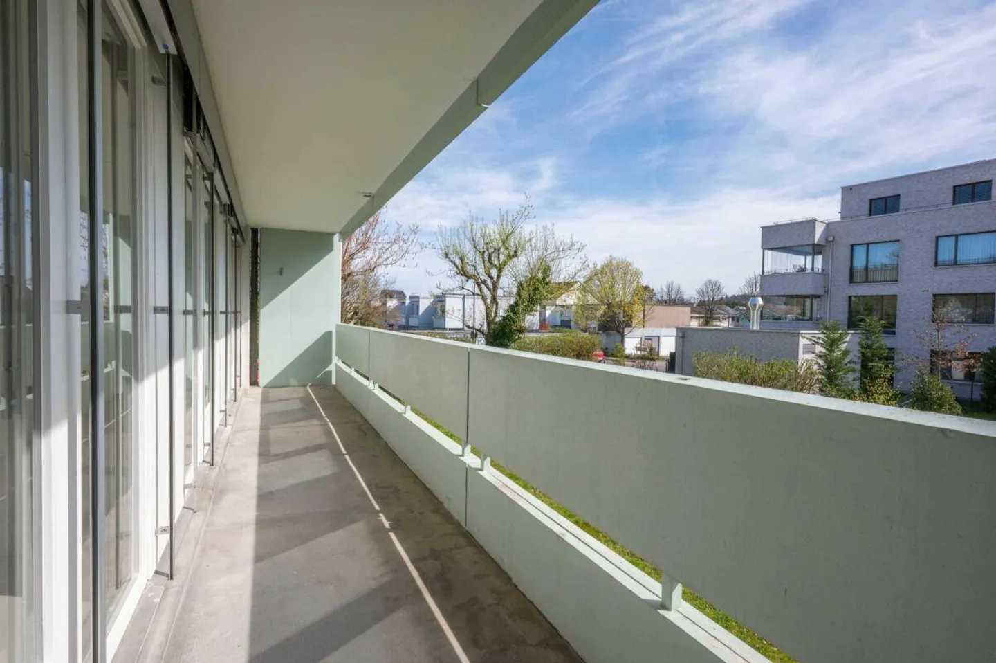 Moderne Wohnung mit zwei Balkonen - Foto 12 von 13