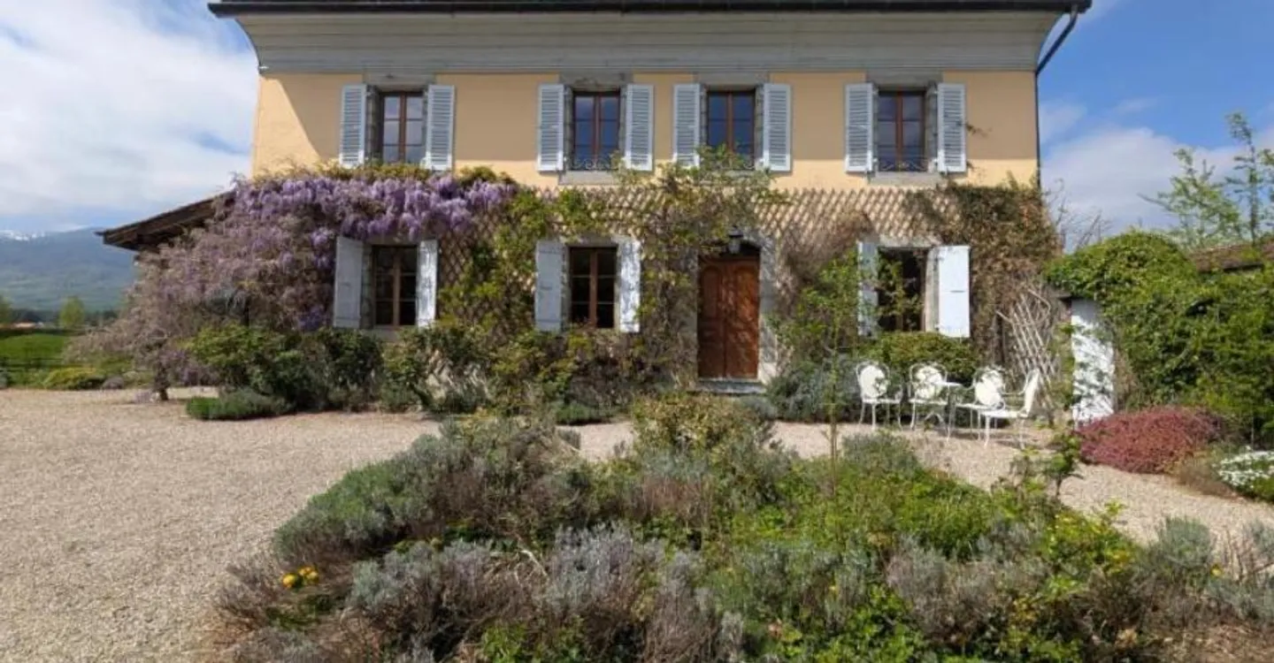 Character residence in Trélex - Fixed-term rental - Photo 1 of 13