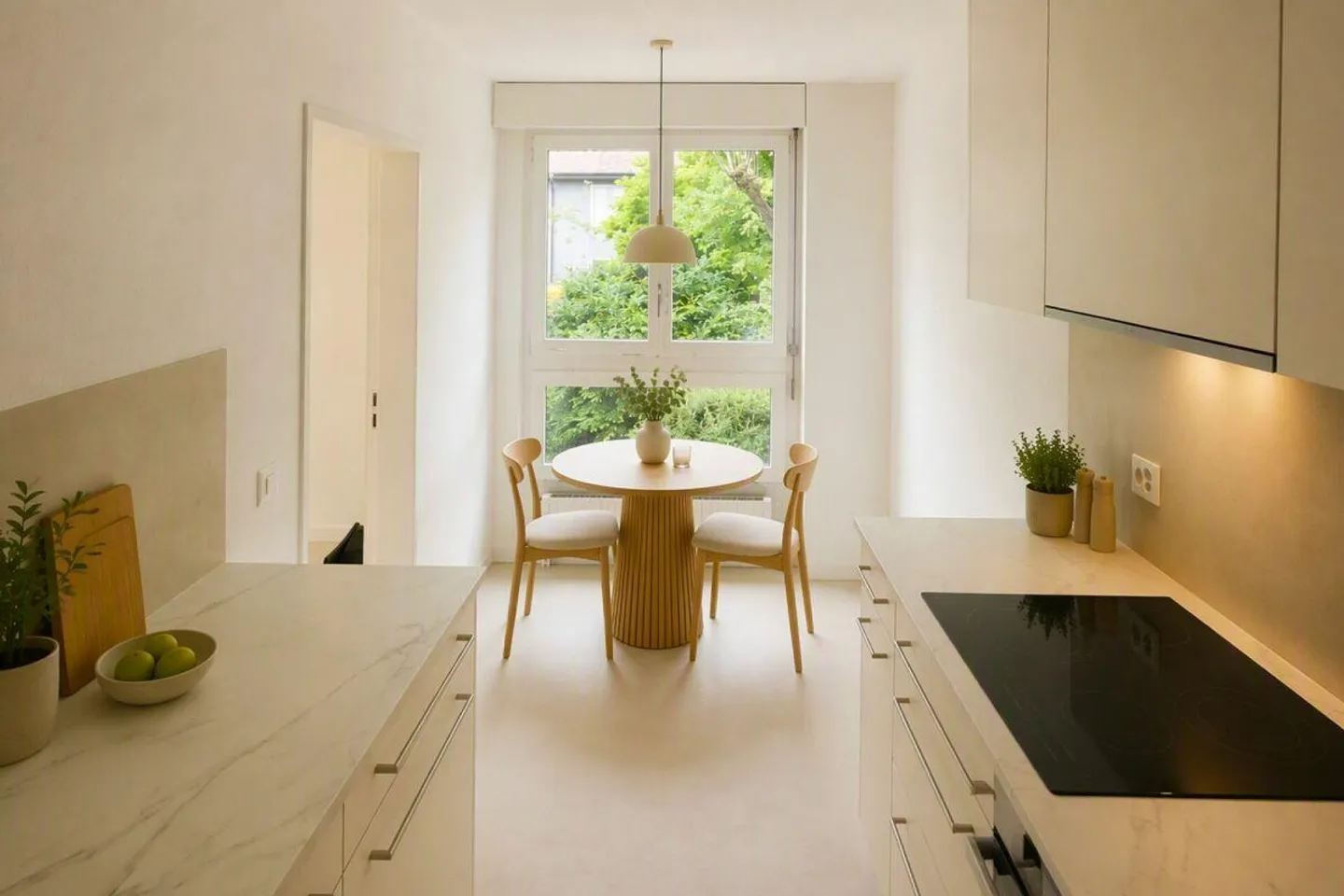 Moderne Wohnung mit zwei Balkonen - Foto 1 von 13
