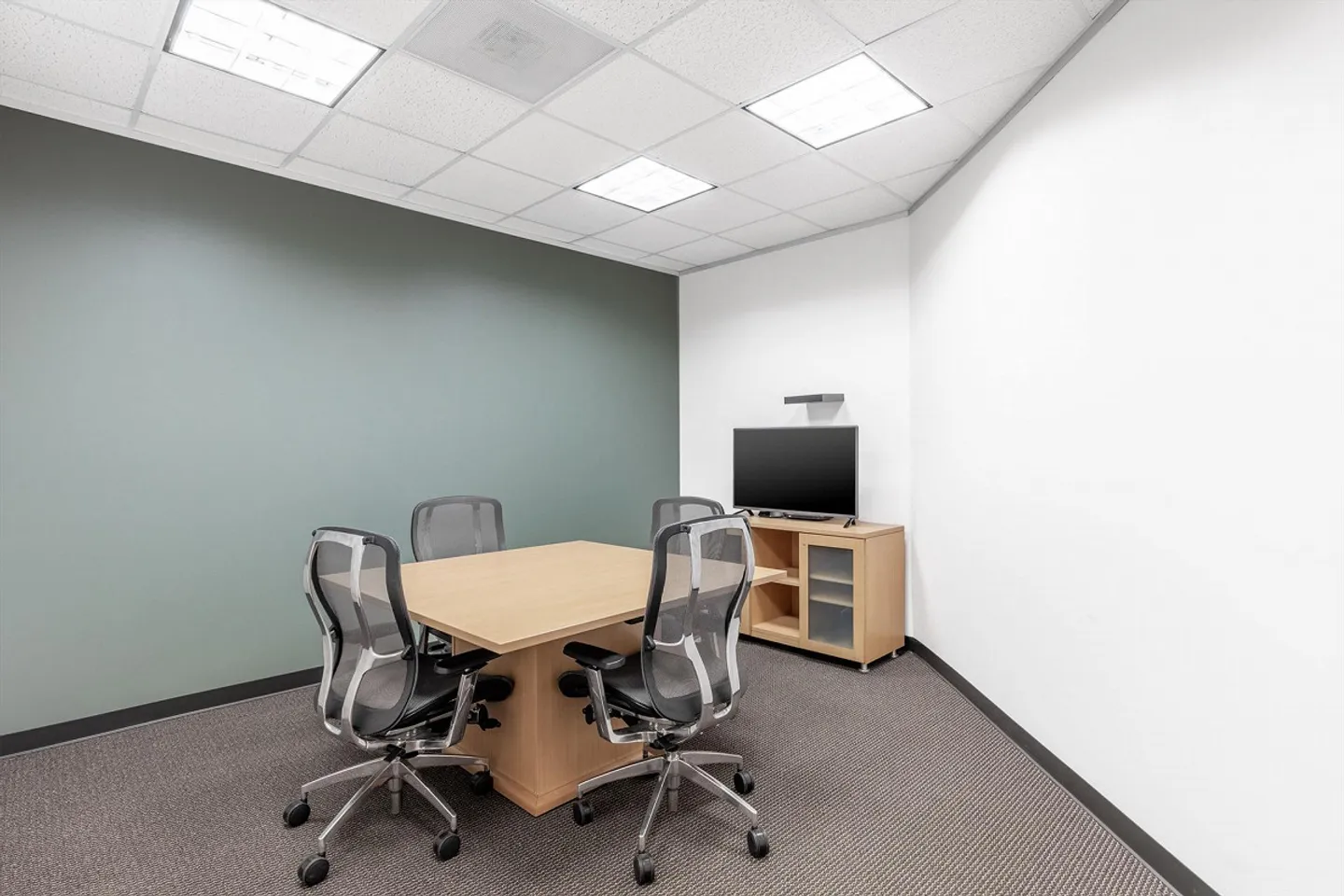 Private office for 5 at Regus Versoix Station Lakeside - Photo 5 of 9