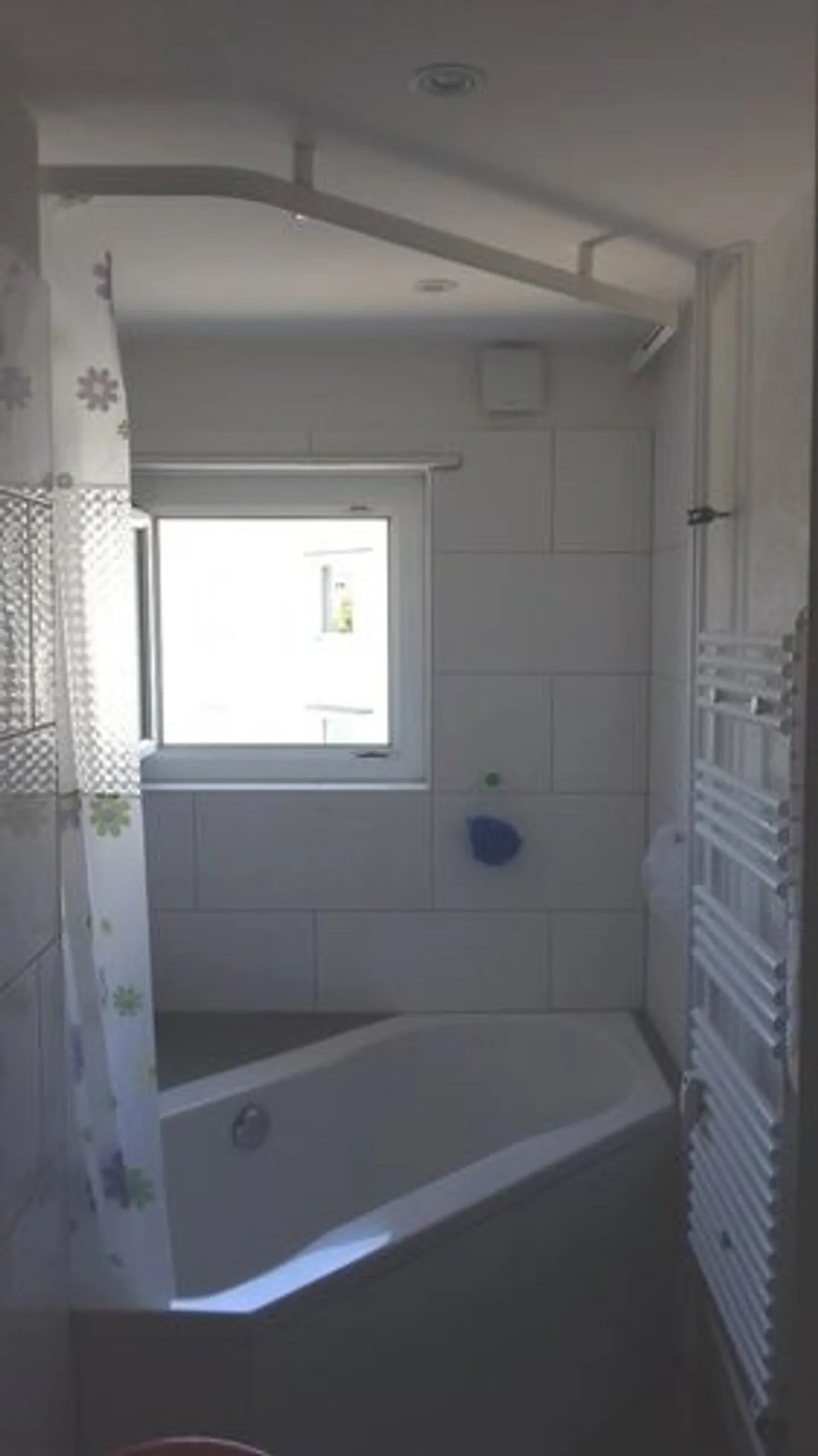 Appartement moderne de 3 pièces avec balcon ensoleillé ! - Photo 4 sur 5