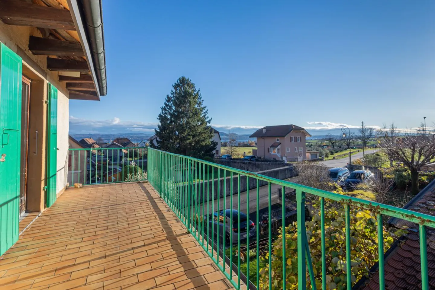 Duplex spazioso con 4.5 stanze e vista libera - Foto 1 di 8