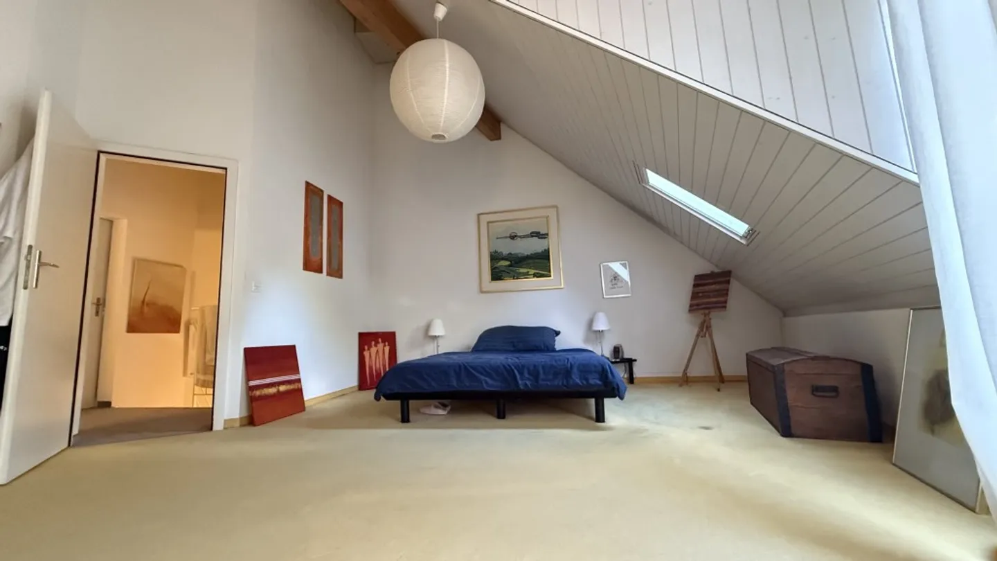 Casa a schiera di 6,5 stanze con giardino idilliaco - Foto 7 di 11