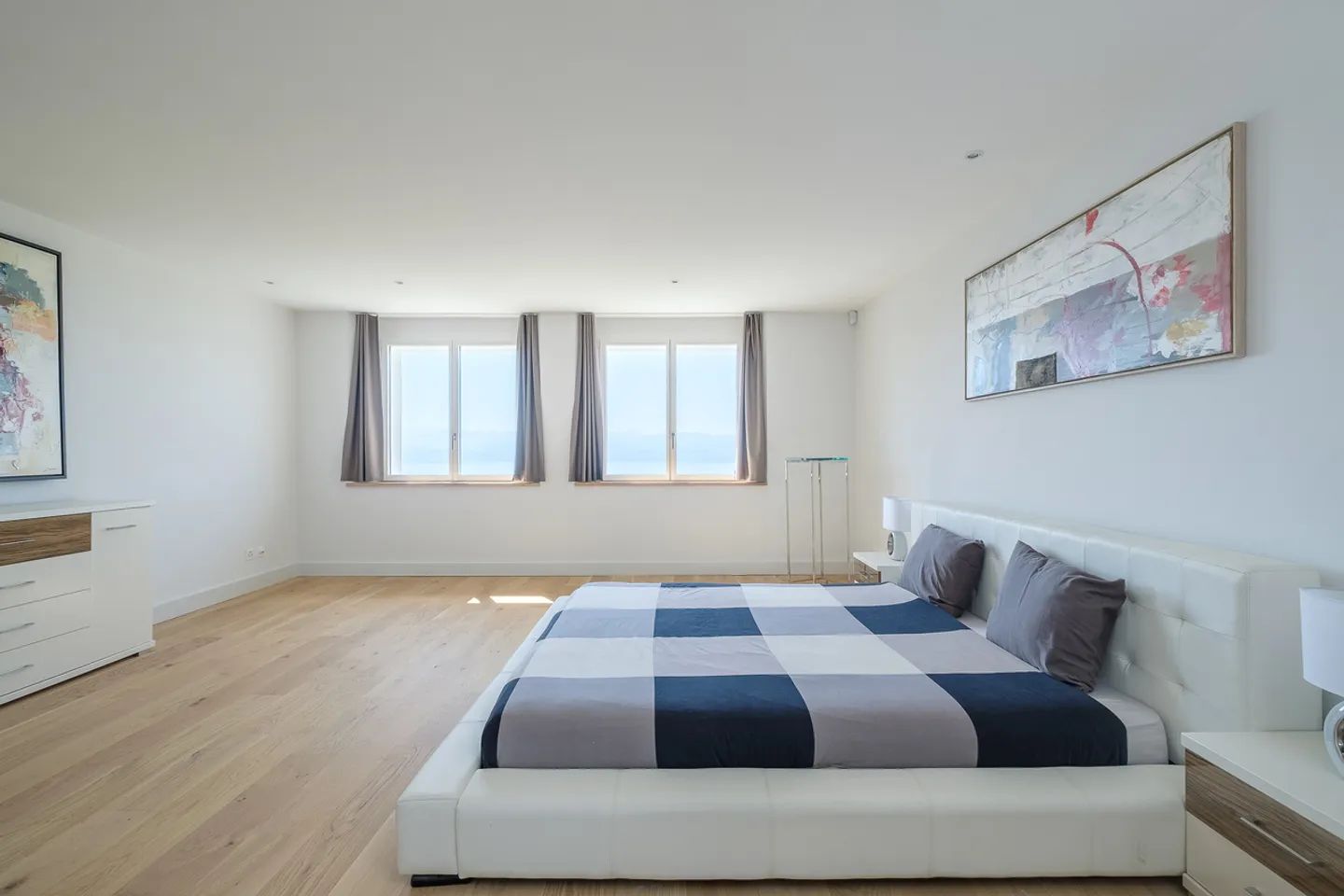 Propriété rénovée, piscine et vue lac panoramique, Mont-sur-Rolle - Photo 12 sur 18