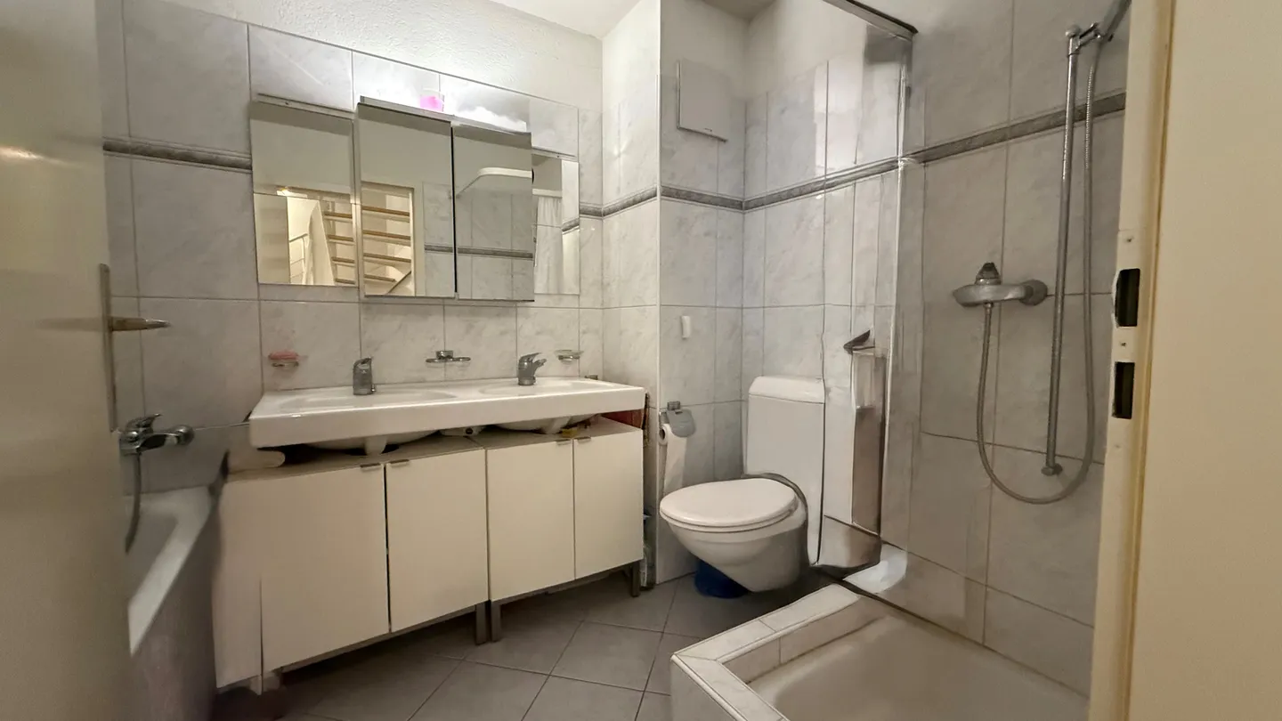 Casa a schiera di 6,5 stanze con giardino idilliaco - Foto 10 di 11