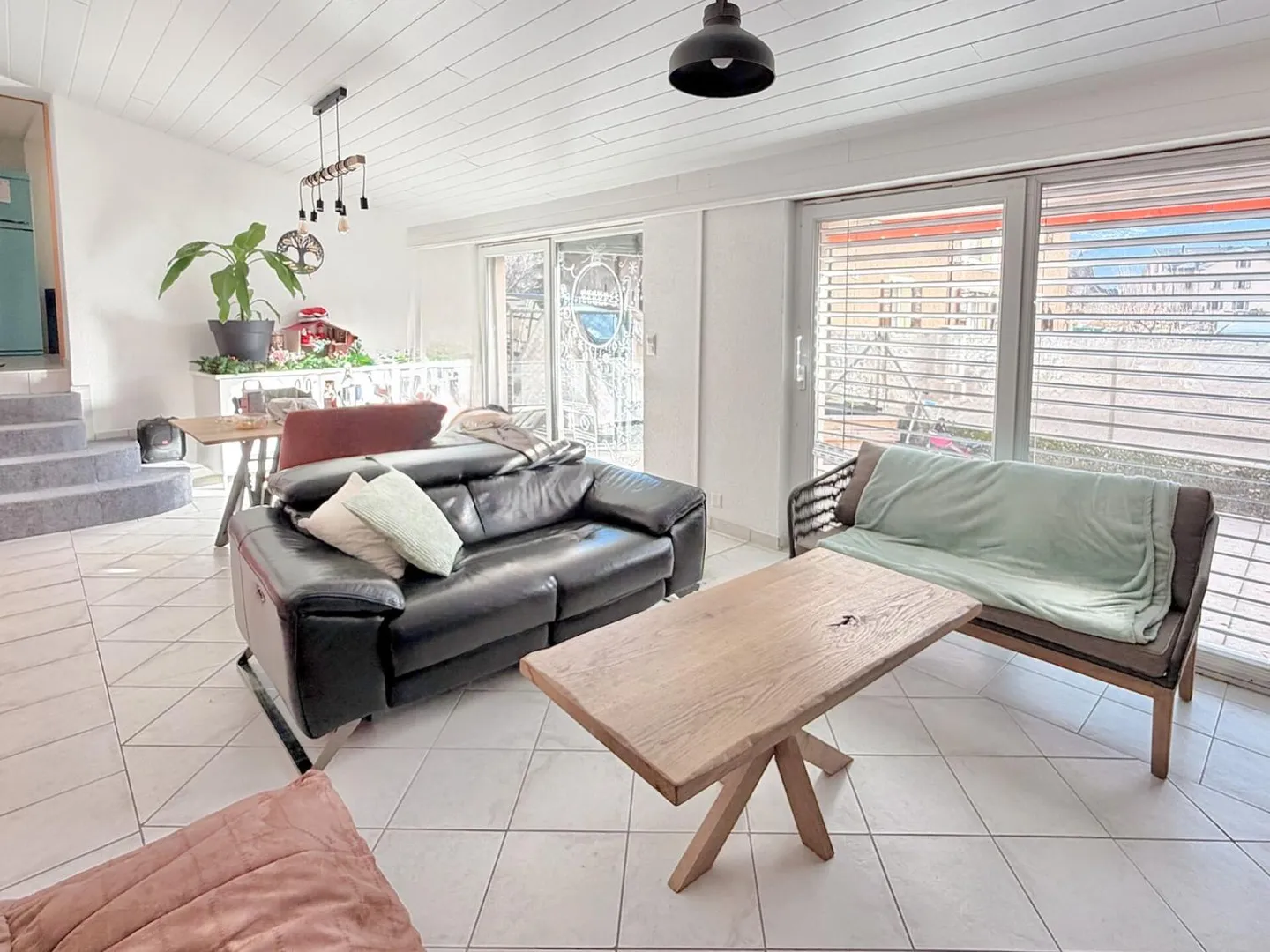Maison avec 3 appartements au centre d'Ardon - Photo 3 sur 4