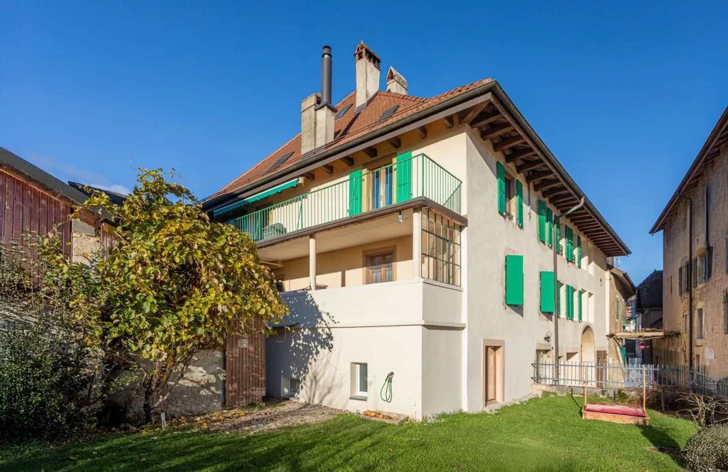 Duplex spazioso con 4.5 stanze e vista libera - Foto 8 di 8