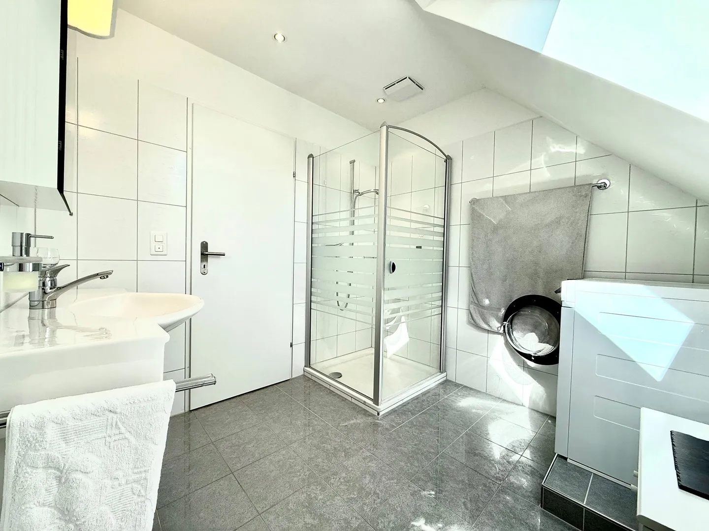Condominio in vendita, Rebweg 35, 8309 Nürensdorf, Svizzera, a Nürensdorf, Svizzera - Foto 6 di 7
