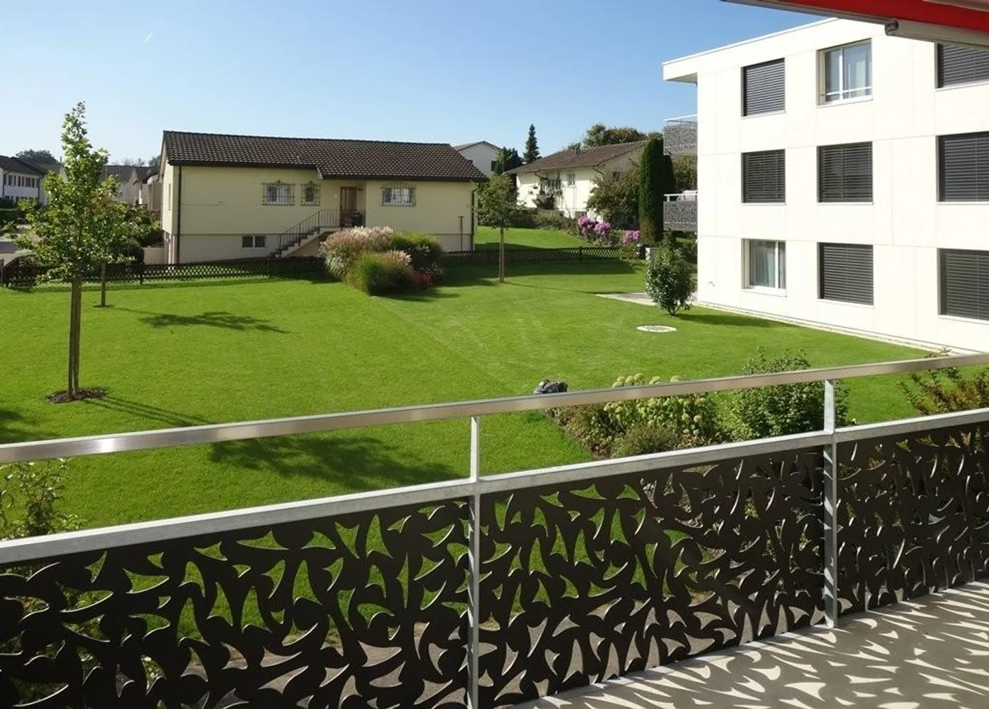 Protected parking space in underground garage available - Photo 1 of 1