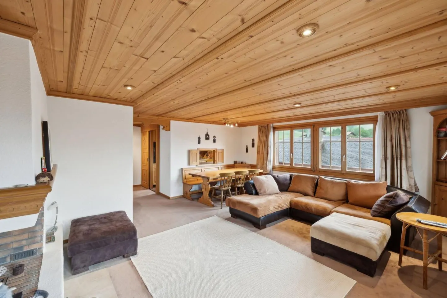Charming apartment, 3 bedrooms with mountain view - Photo 3 of 11
