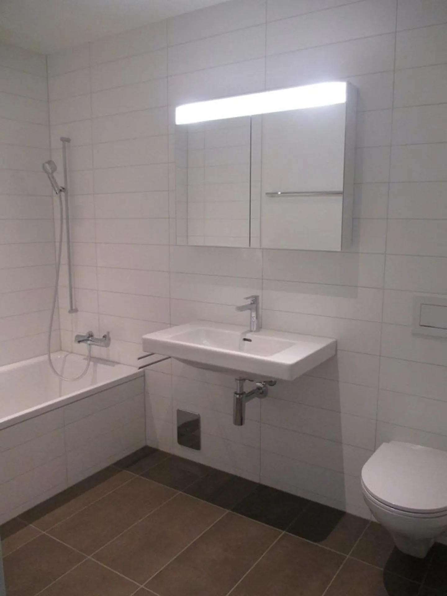 Spacious, modern 3.5-room apartment in Emmen - Photo 7 of 9