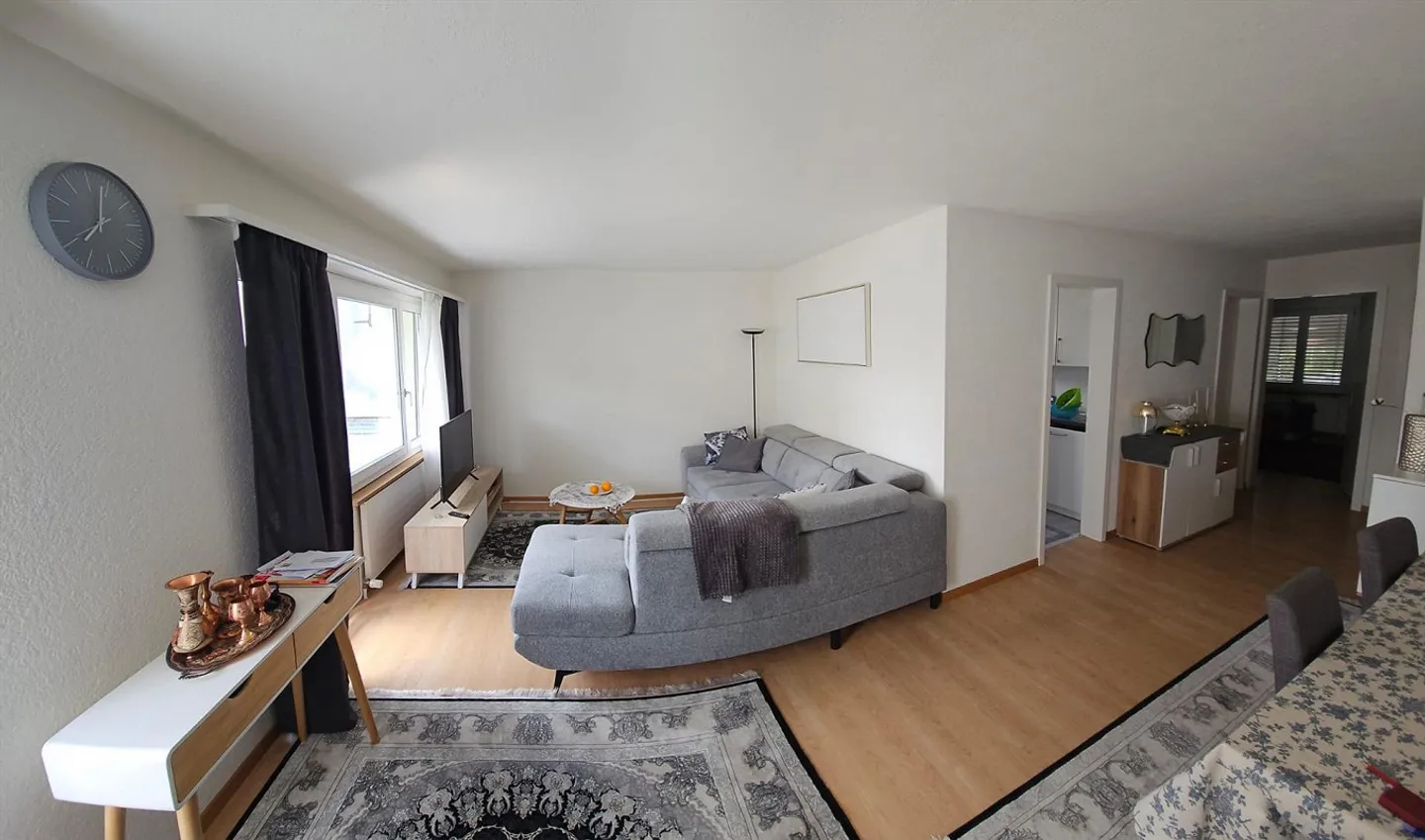 Bright & family-friendly 4.5-room apartment in Niederscherli - Photo 3 of 14