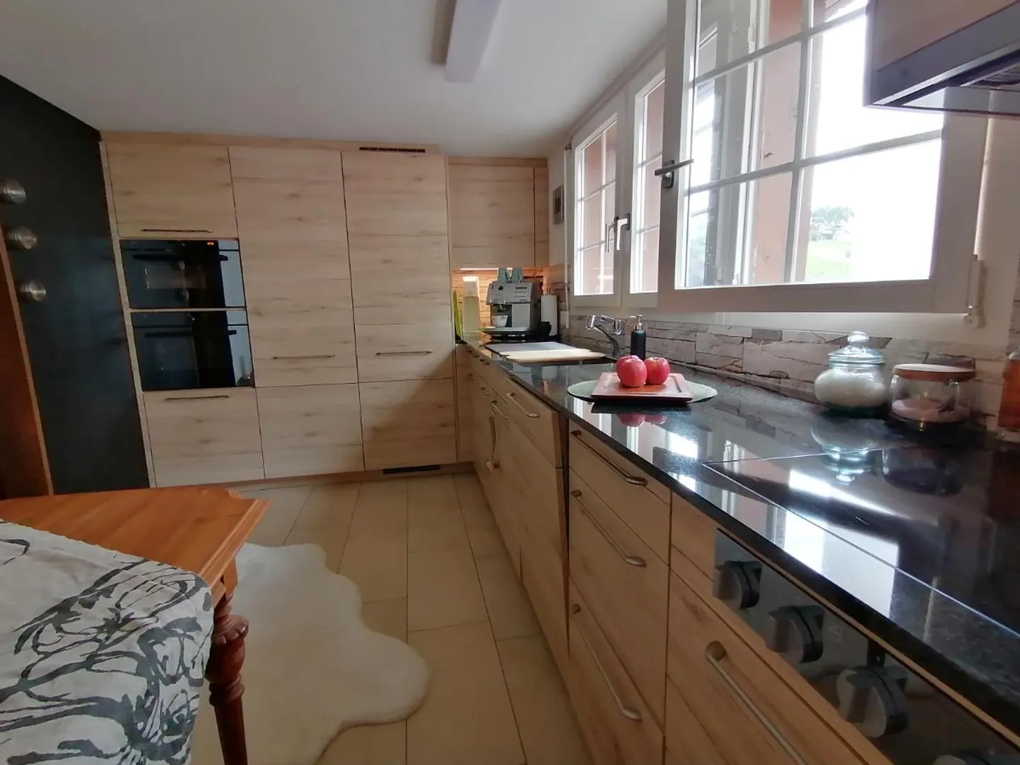 9 Room Double Family House - Photo 4 of 5
