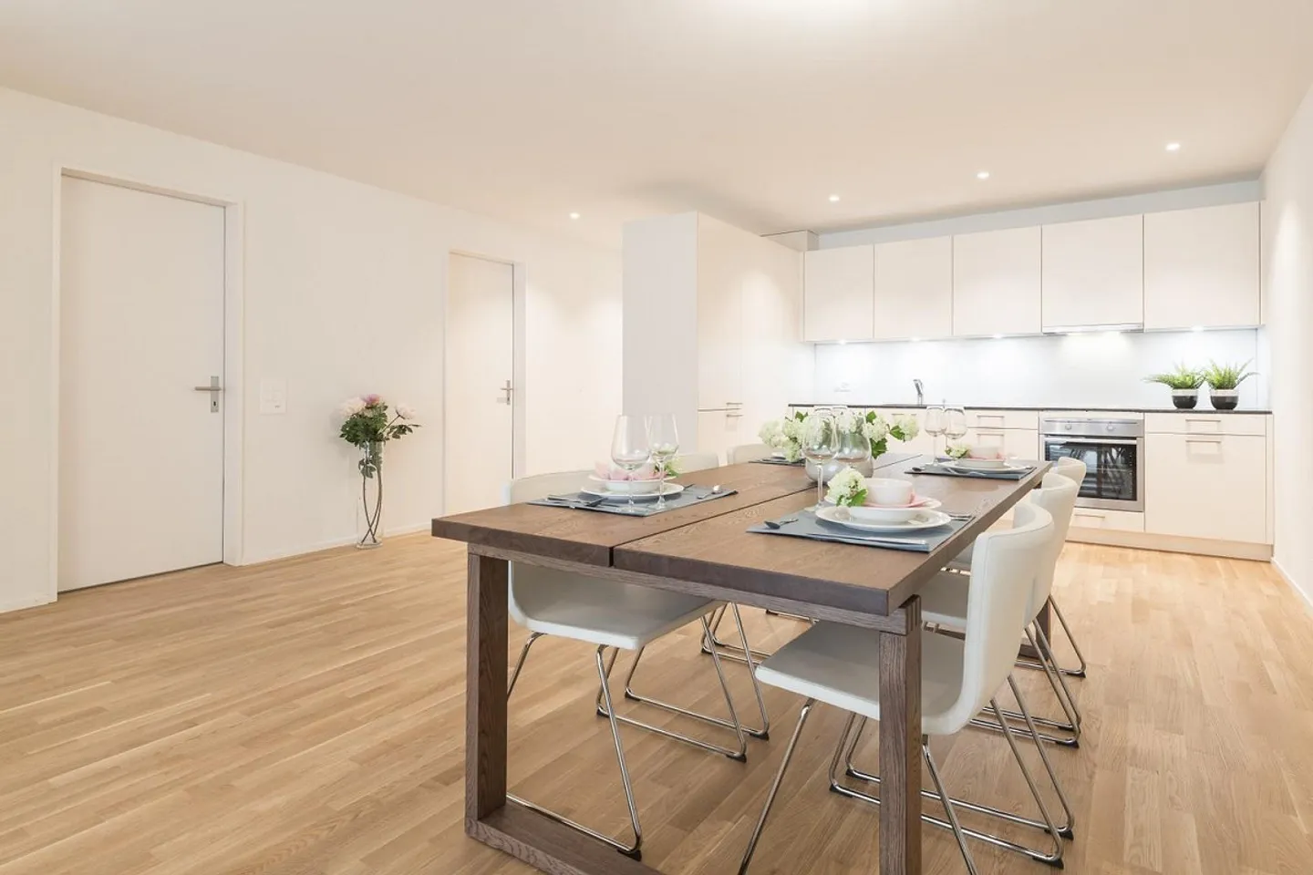 Stilvolle Wohnung mit Balkon - Foto 3 von 10