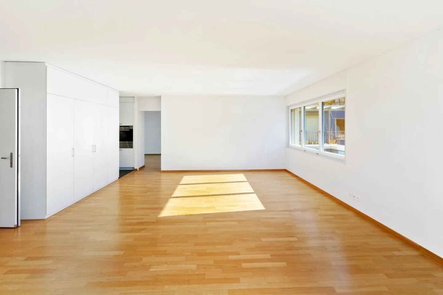 Beautiful apartment in Sandrain - Photo 2 of 9